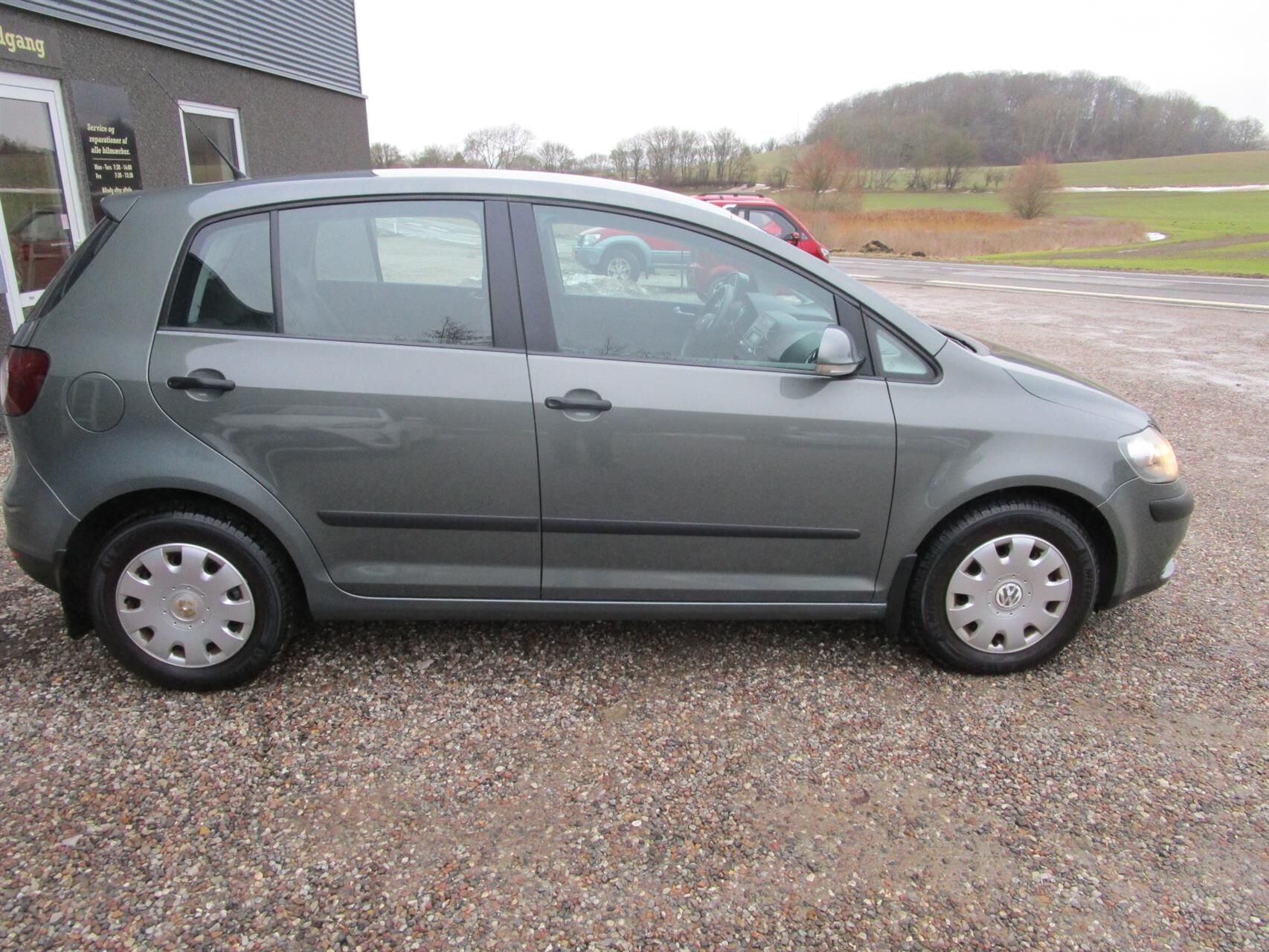 Billede af VW Golf Plus 1,6 16V FSI Trendline 115HK 6g