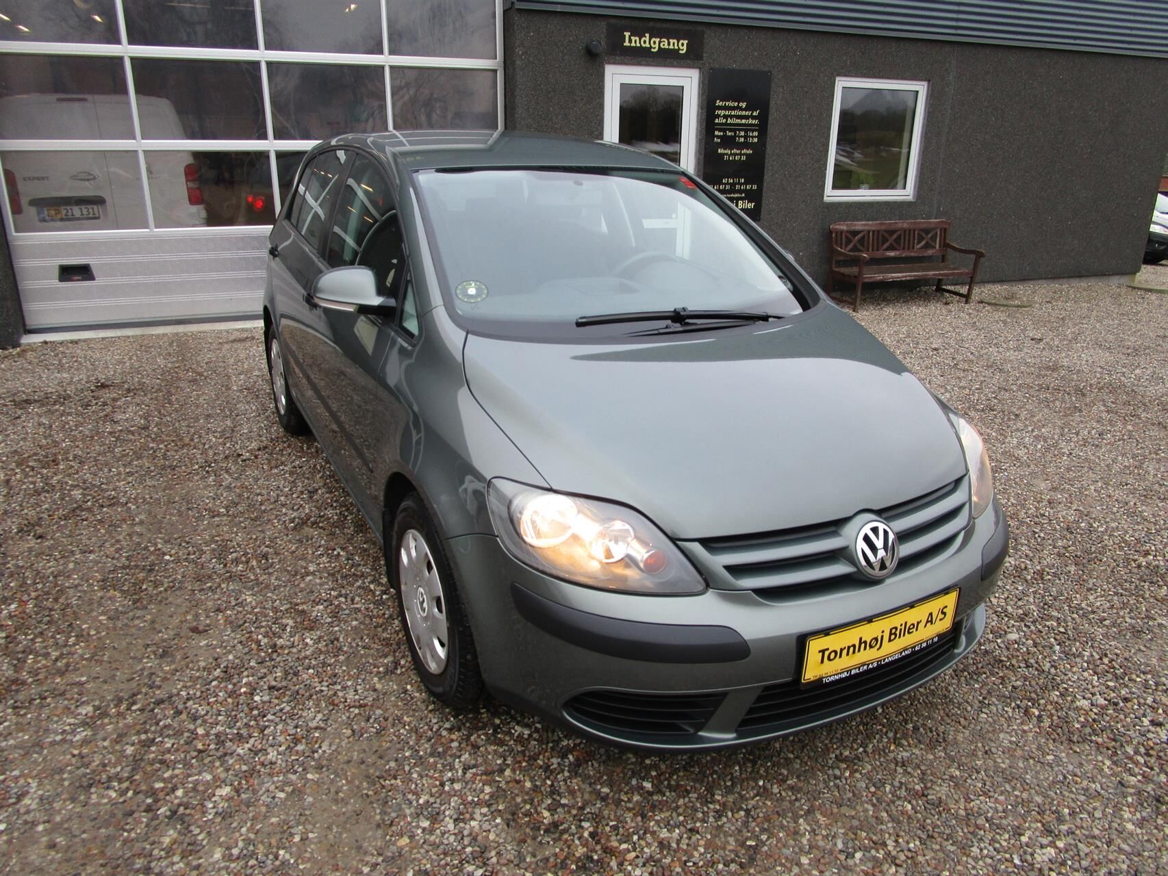 Billede af VW Golf Plus 1,6 16V FSI Trendline 115HK 6g