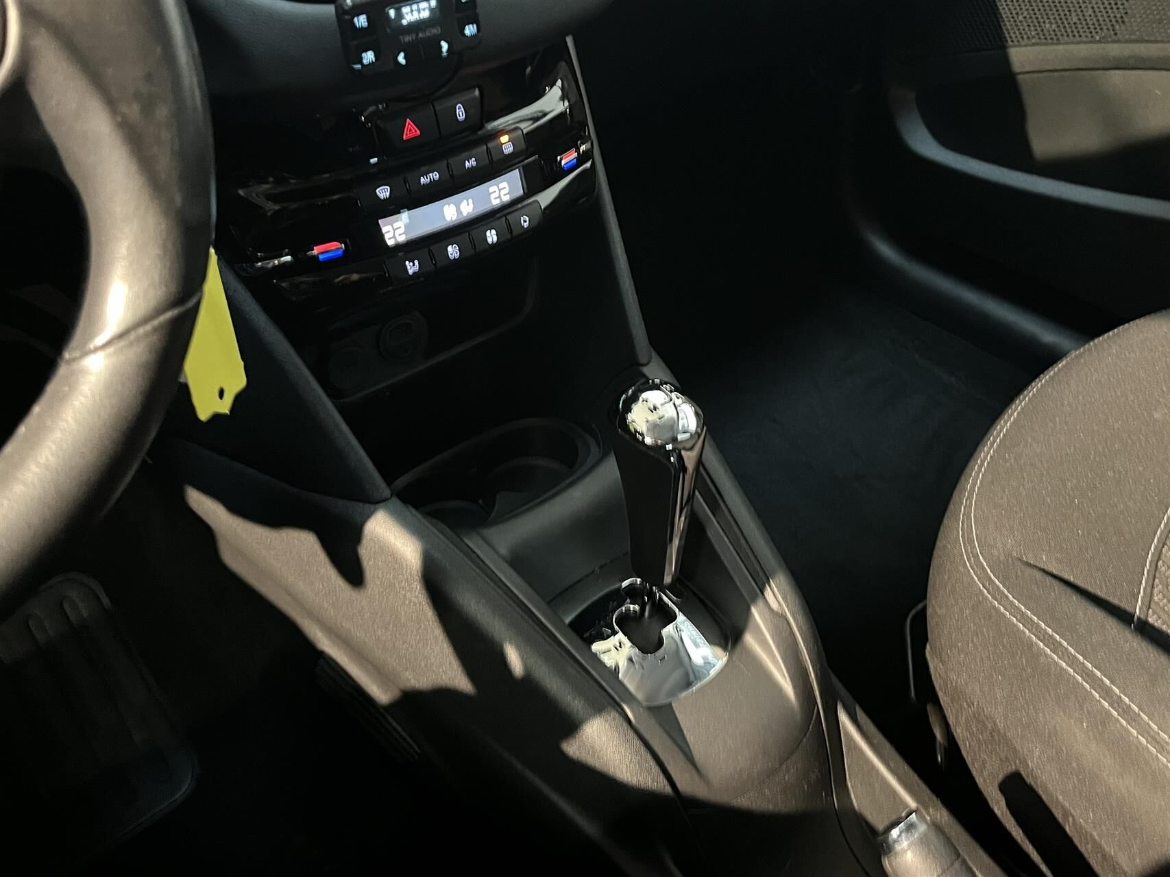 Billede af Peugeot 208 1,2 e-Vti Match ESG 82HK 5d Aut.