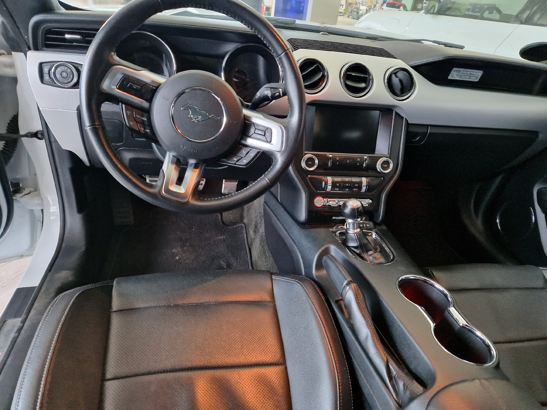 Billede af Ford Mustang 2,3 EcoBoost 314HK 2d 6g