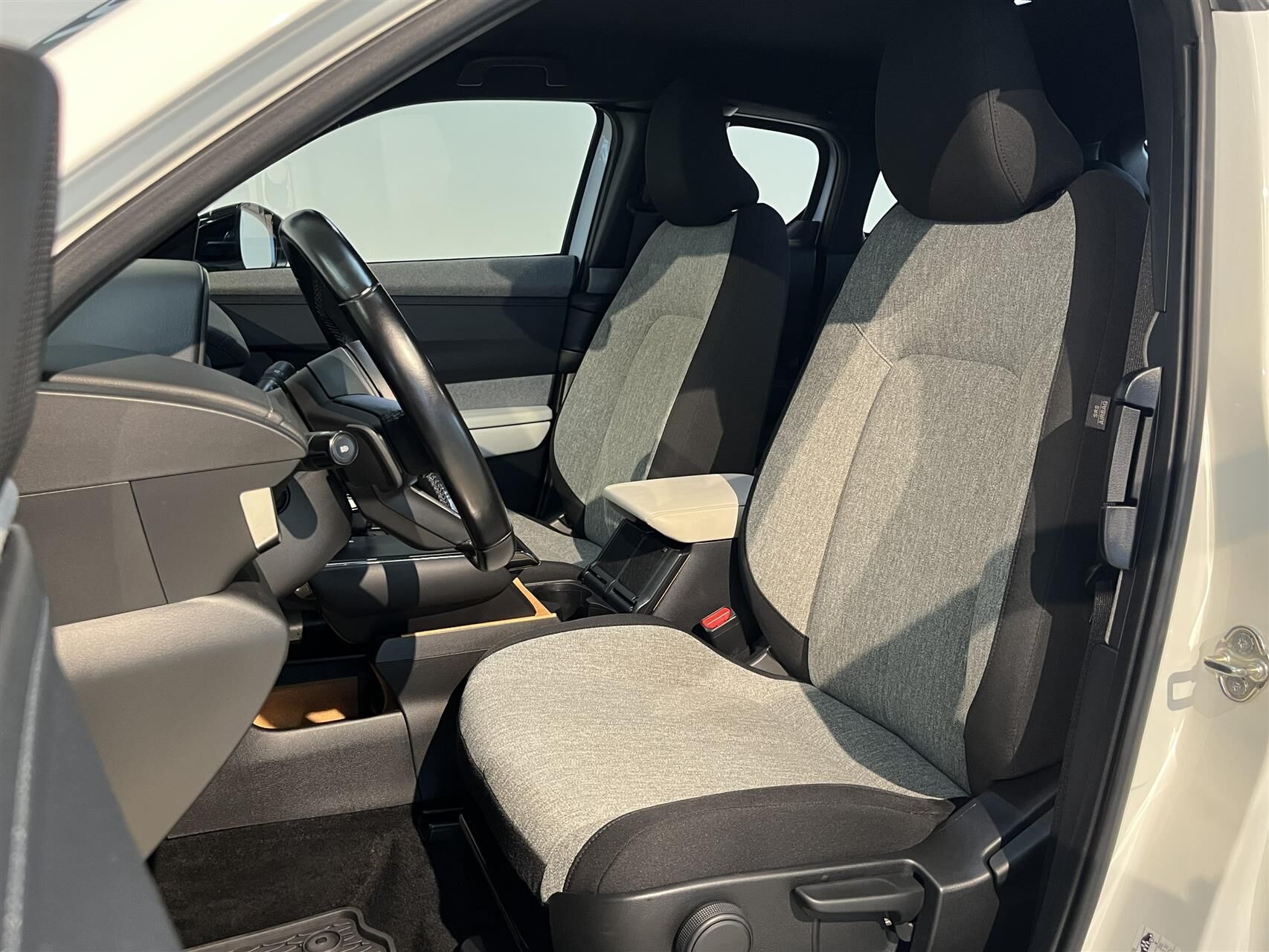 Billede af Mazda MX-30 e-Skyactiv Sky 145HK 5d Aut.