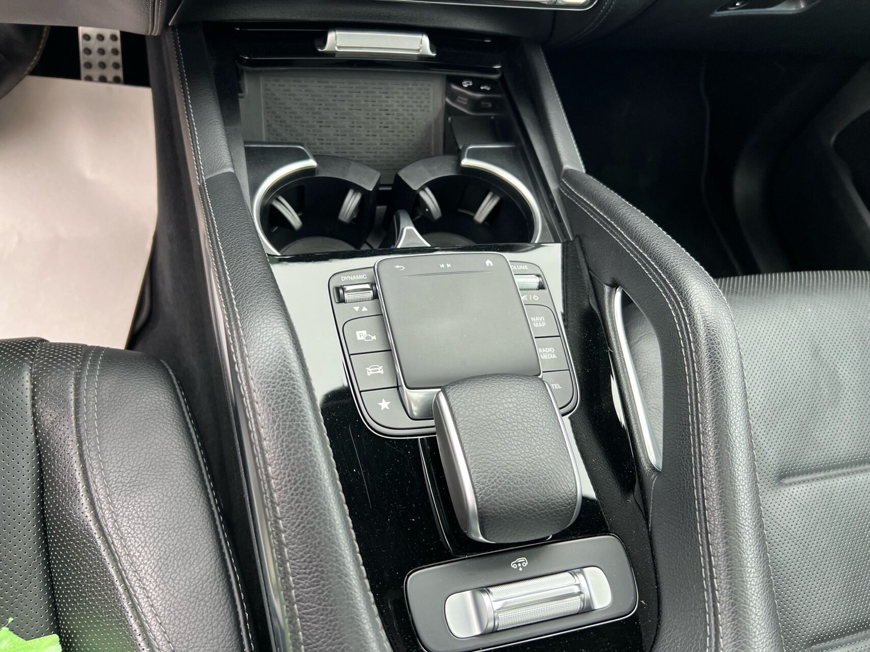 Billede af Mercedes-Benz GLE350 de 2,0 Plugin-hybrid AMG Premium Plus 4Matic 9G-Tronic 320HK 5d 9g Aut.