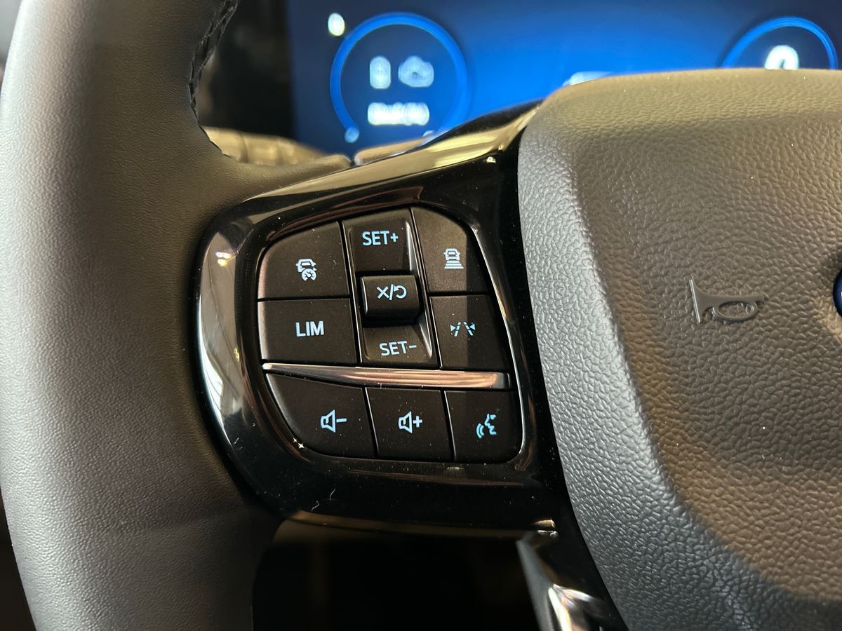 Billede af Ford Transit Custom 320 L2H1 2,5 Plugin-hybrid Limited CVT 233HK Van Trinl. Gear