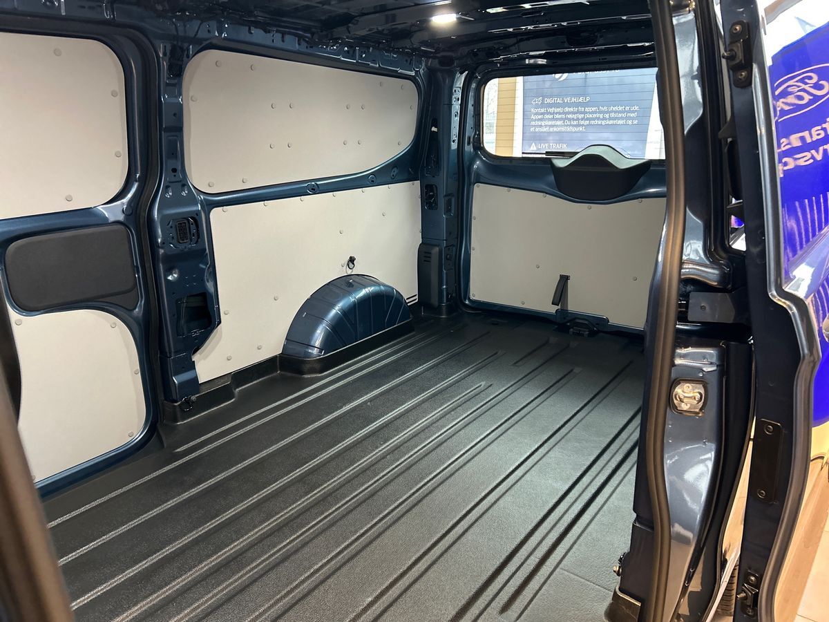 Billede af Ford Transit Custom 320 L2H1 2,5 Plugin-hybrid Limited CVT 233HK Van Trinl. Gear