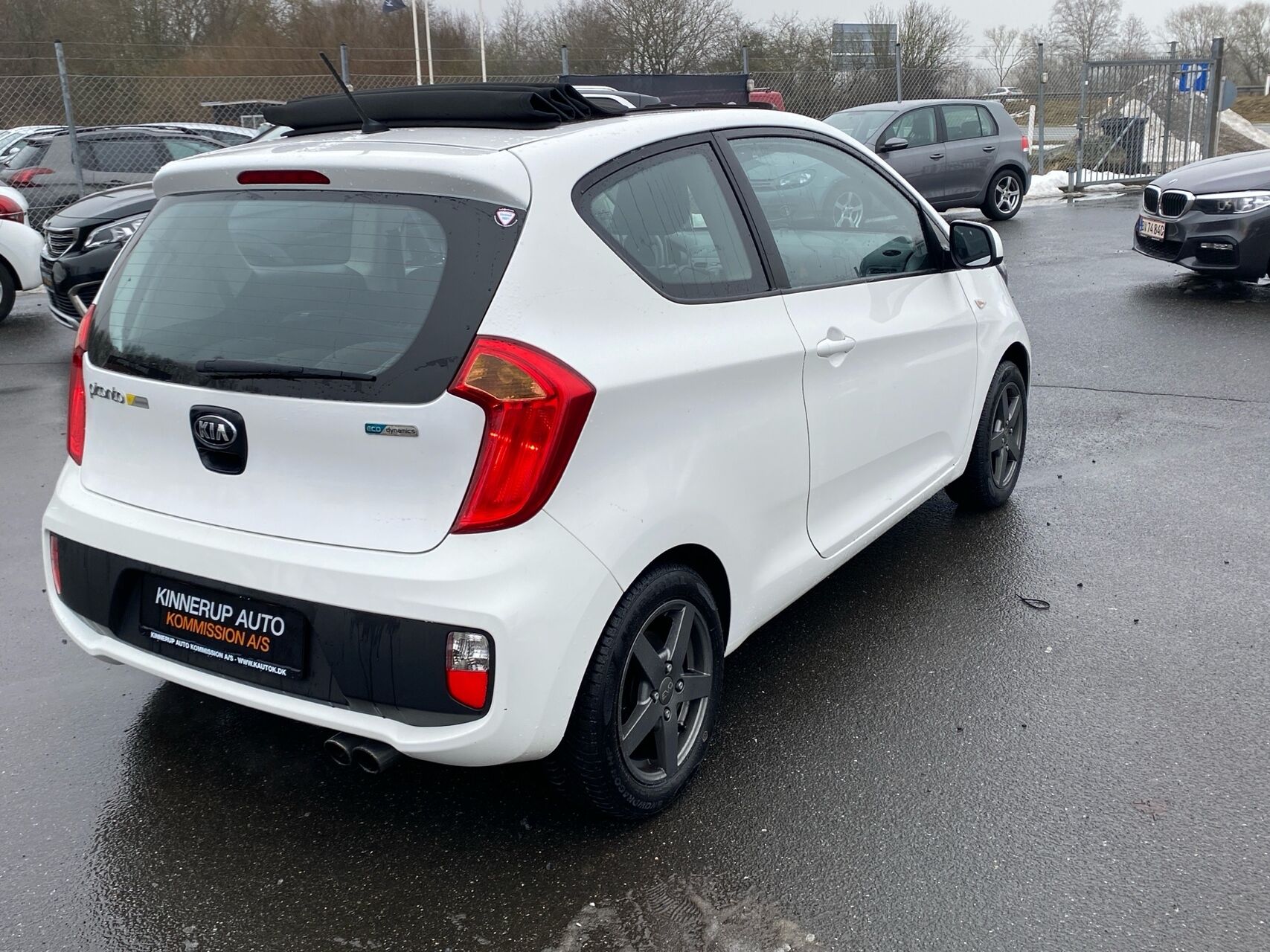 Billede af Kia Picanto 1,0 World Cup Clim 69HK 3d