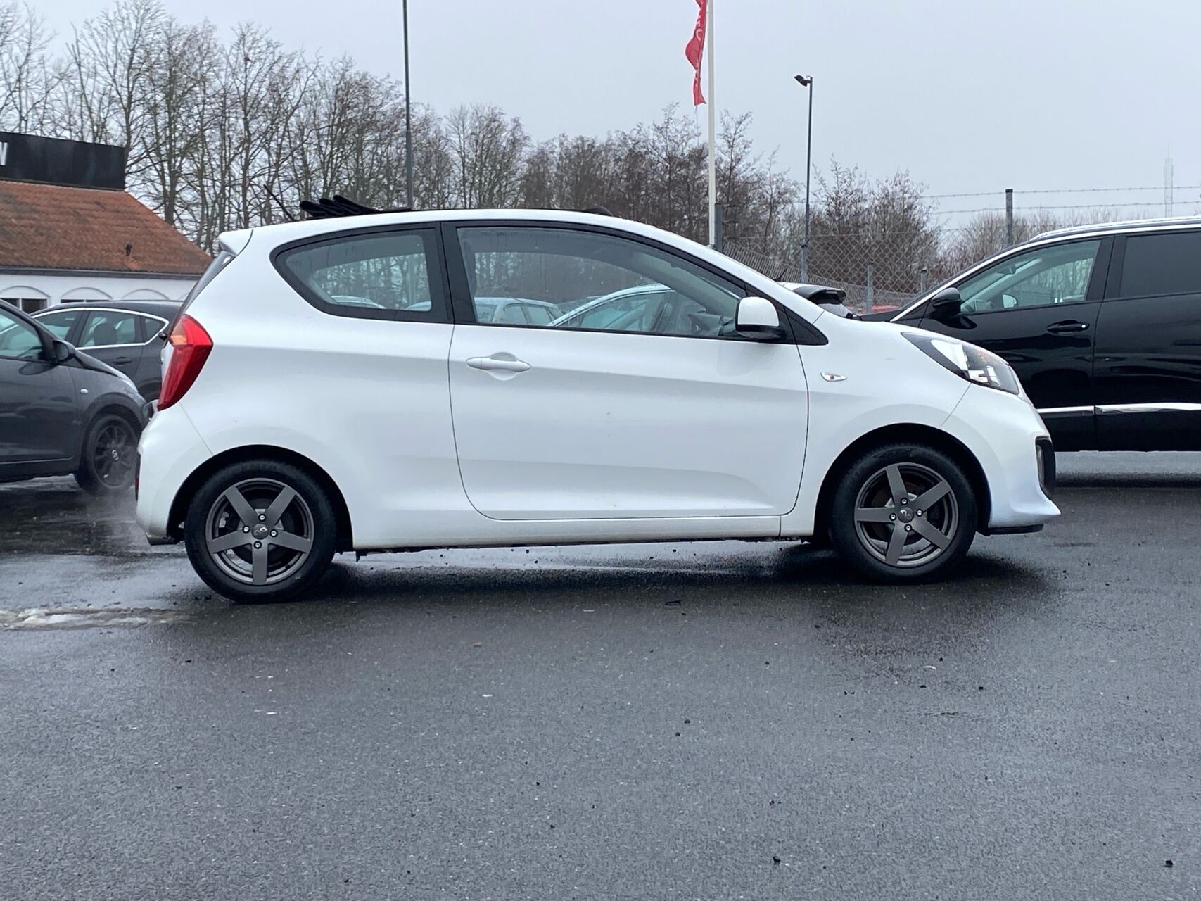 Billede af Kia Picanto 1,0 World Cup Clim 69HK 3d