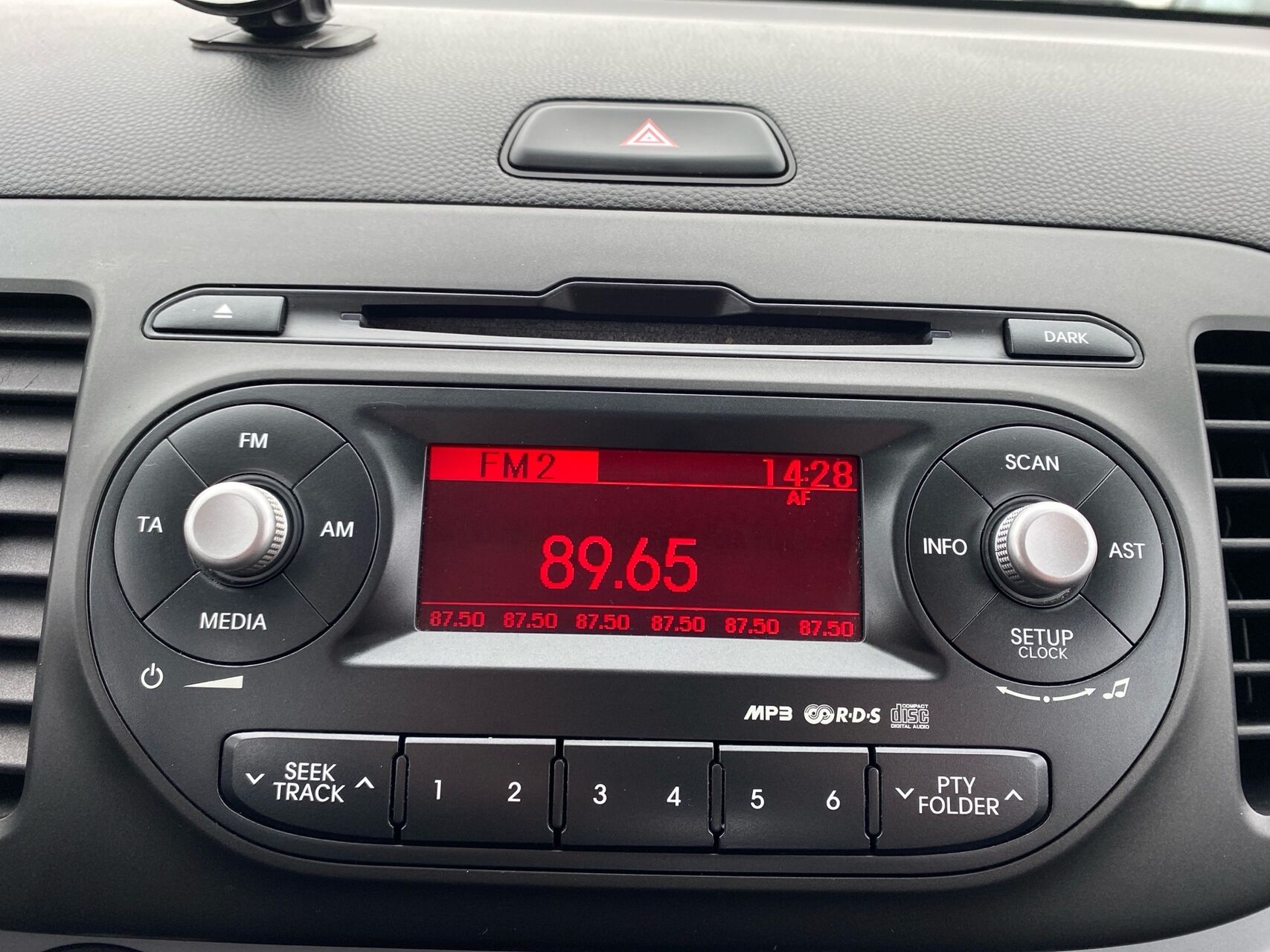 Billede af Kia Picanto 1,0 World Cup Clim 69HK 3d