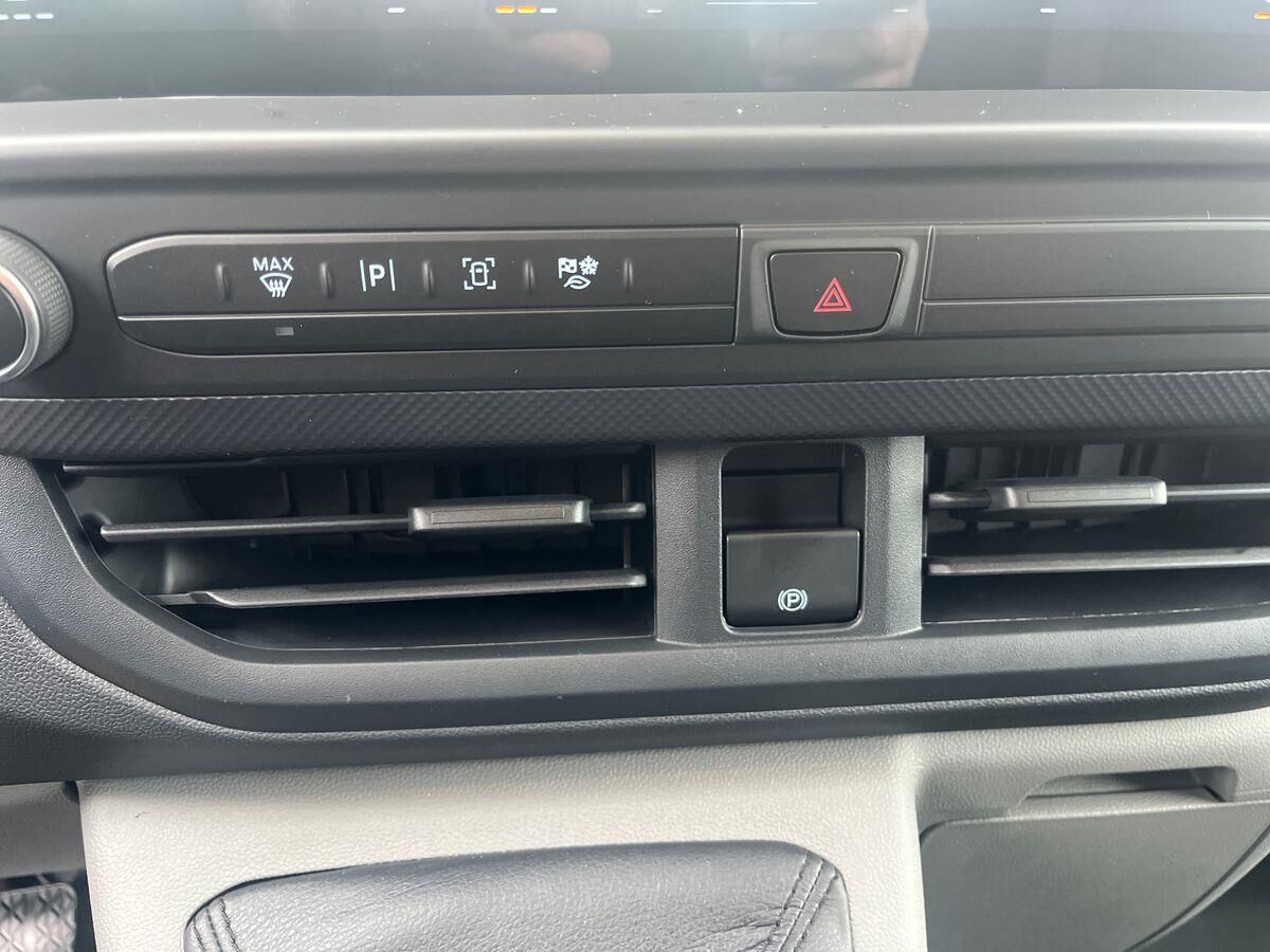 Billede af Ford Transit Custom 300 L2H1 2,0 EcoBlue Trend 136HK Van 6g