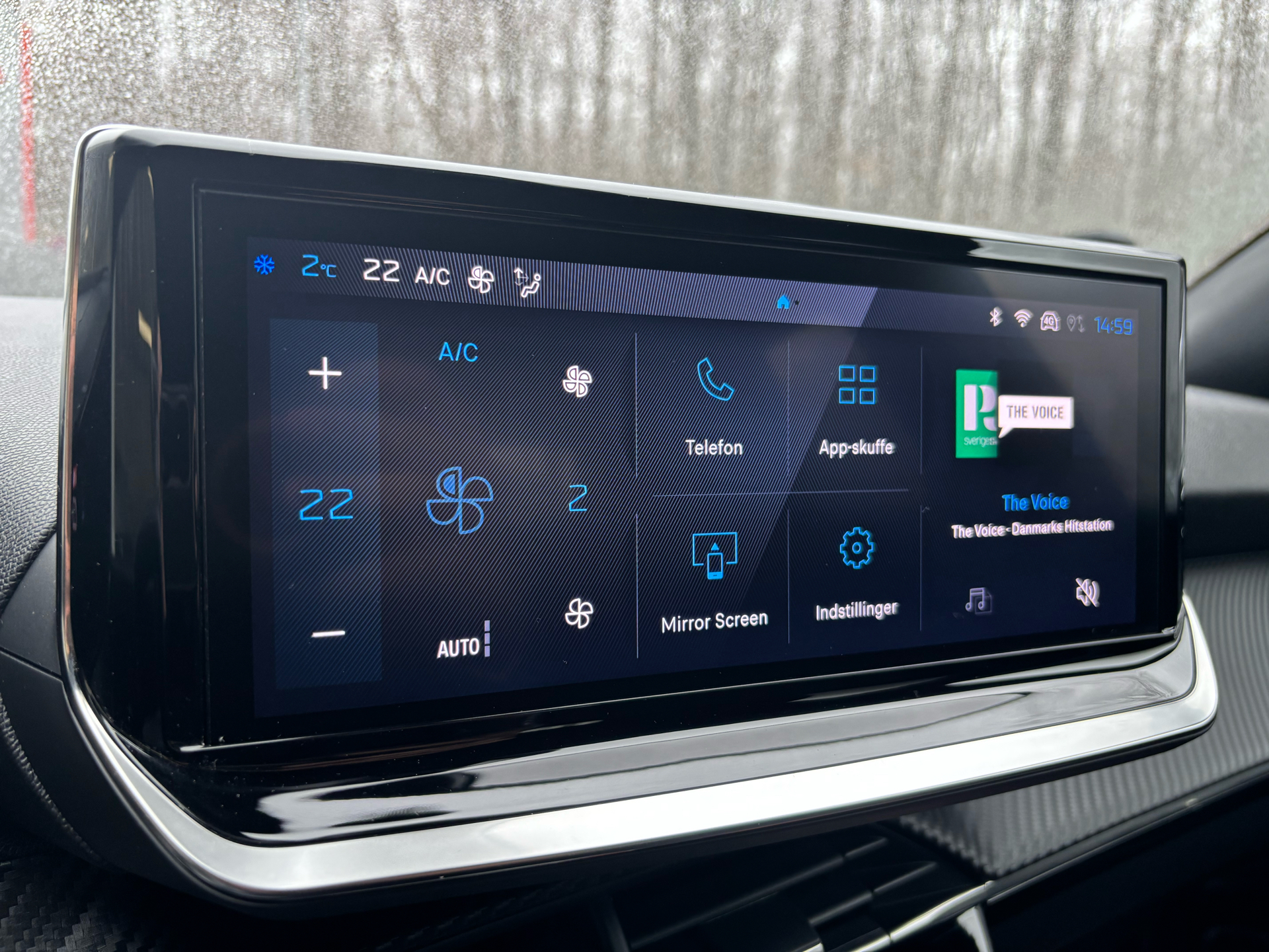 Billede af Peugeot 2008 1,2 PureTech Allure EAT8 130HK 5d 8g Aut.