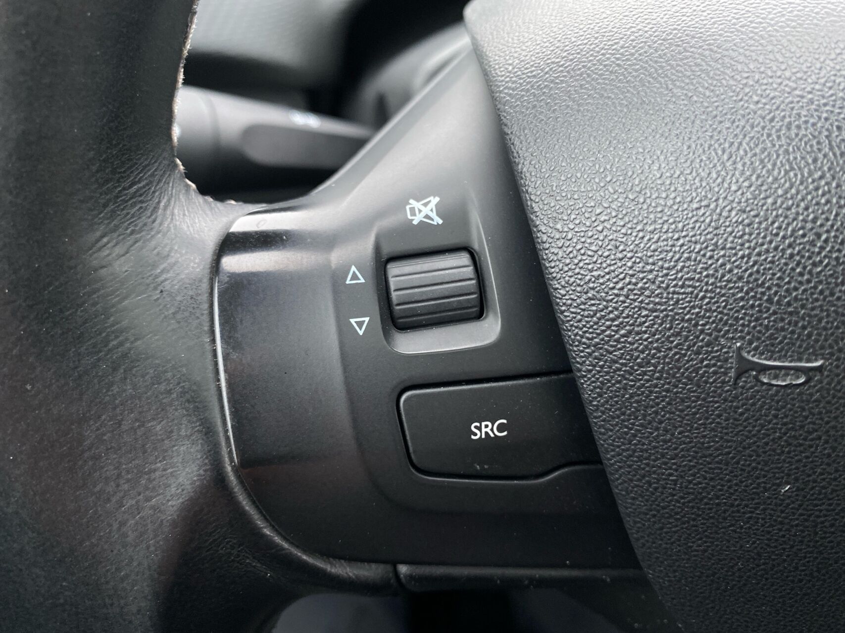 Billede af Peugeot 208 1,6 BlueHDi Desire Sky 100HK 5d