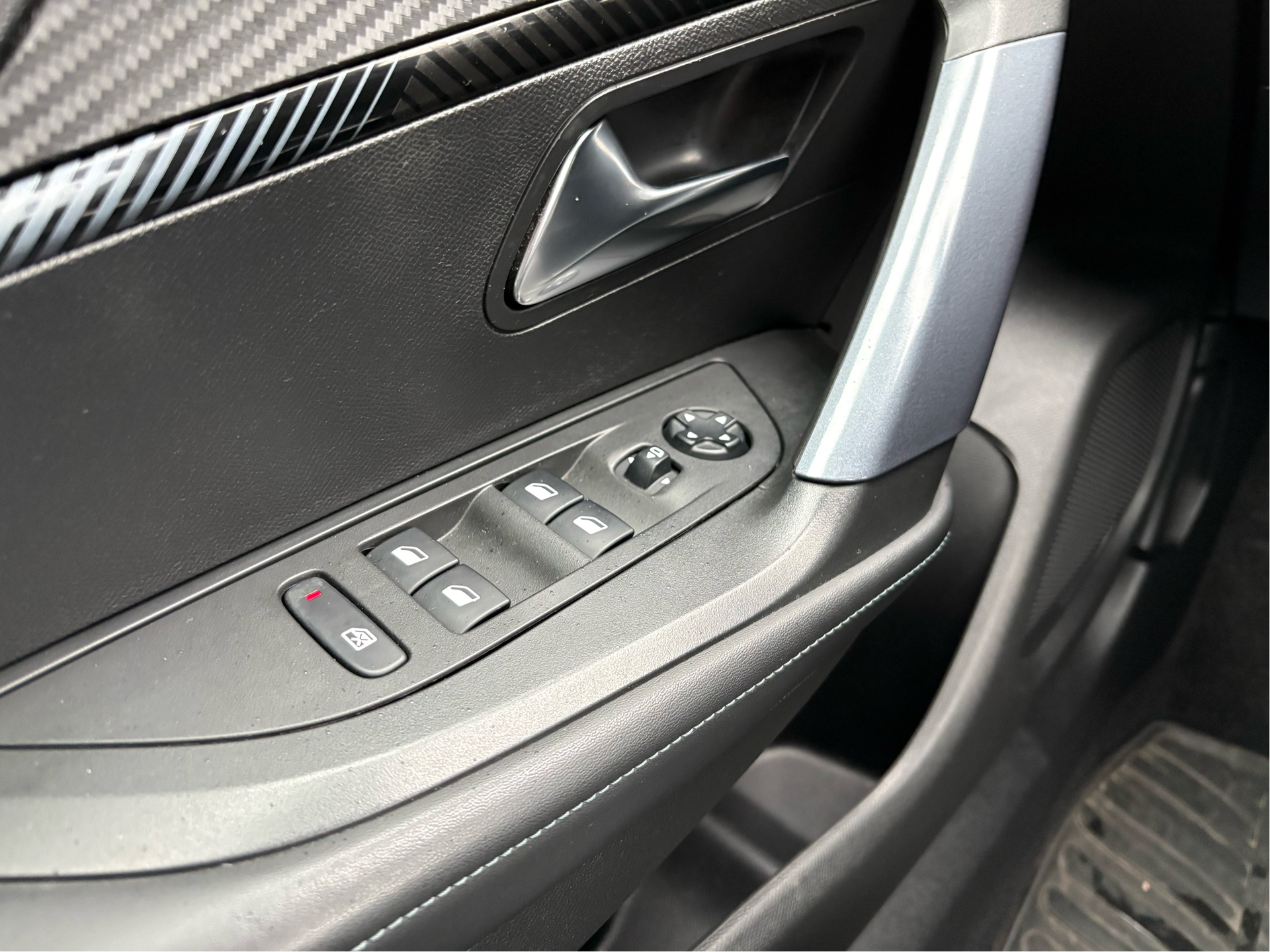 Billede af Peugeot 2008 1,5 BlueHDi Allure Pack 100HK 5d 6g