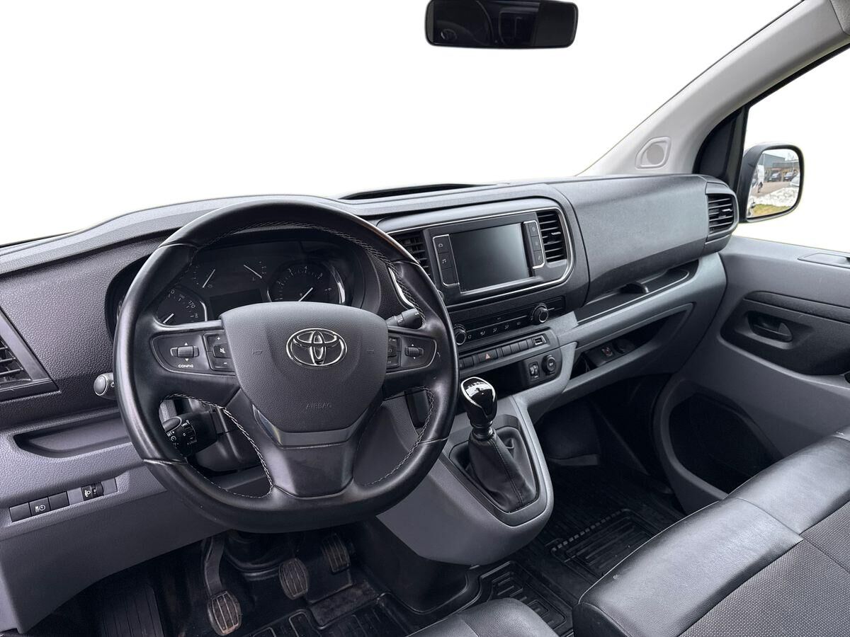 Billede af Toyota Proace Long 2,0 D Comfort Master m/dobbelt skydedør & bagklap 122HK Van 6g