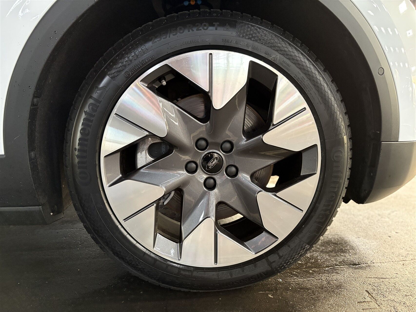 Billede af Ford Explorer EL UR Premium RWD 286HK 5d Aut.