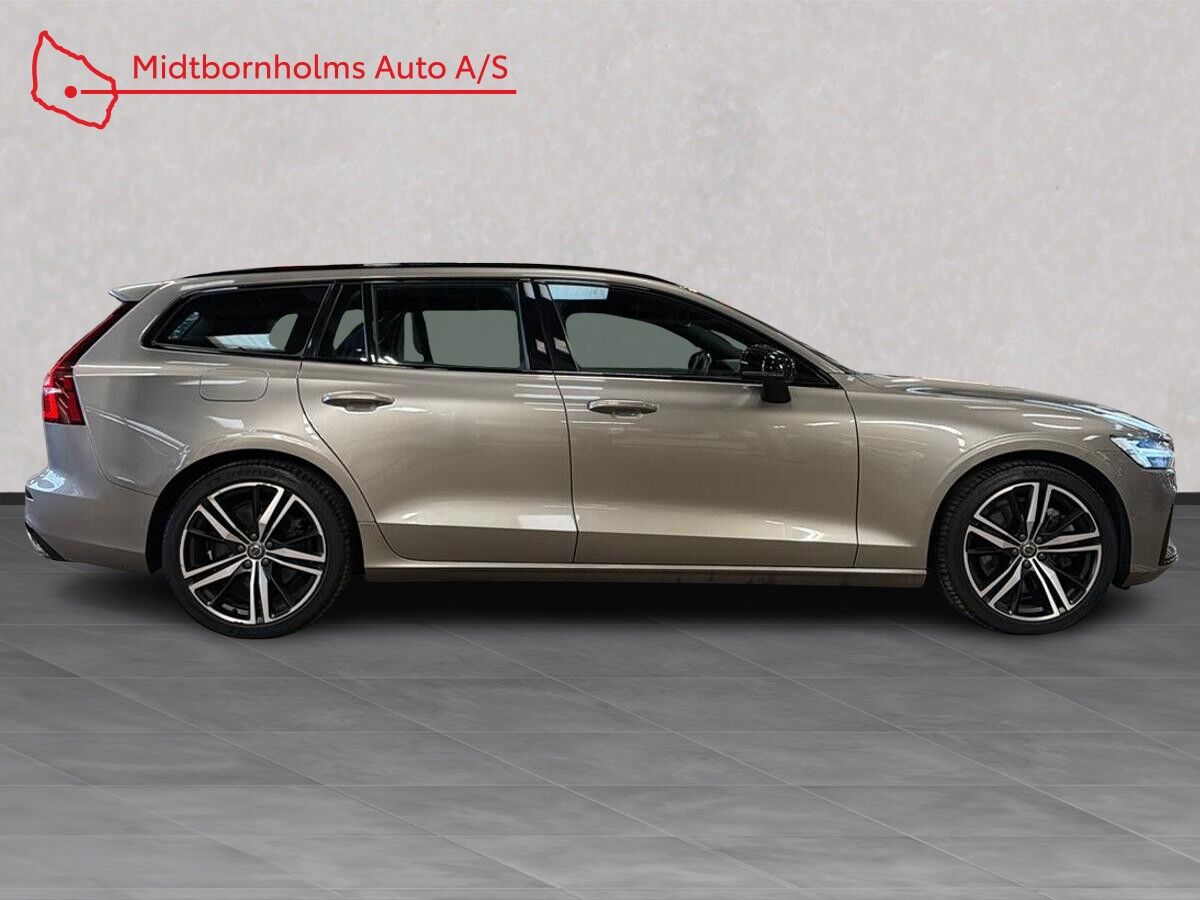 Billede af Volvo V60 2,0 T6 Twin Engine  Plugin-hybrid R-design 340HK Stc 8g Aut.