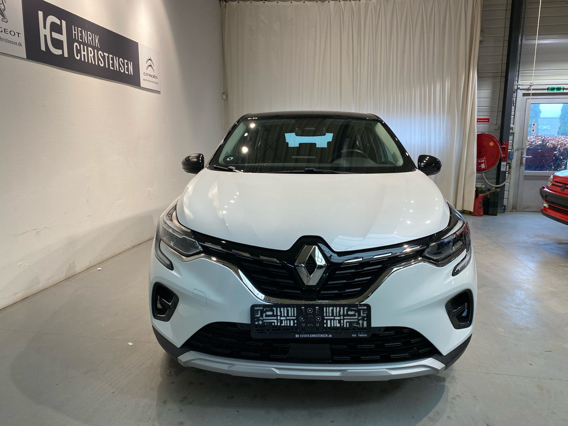 Billede af Renault Captur 1,6 E-TECH  Plugin-hybrid Intens 160HK 5d Aut.