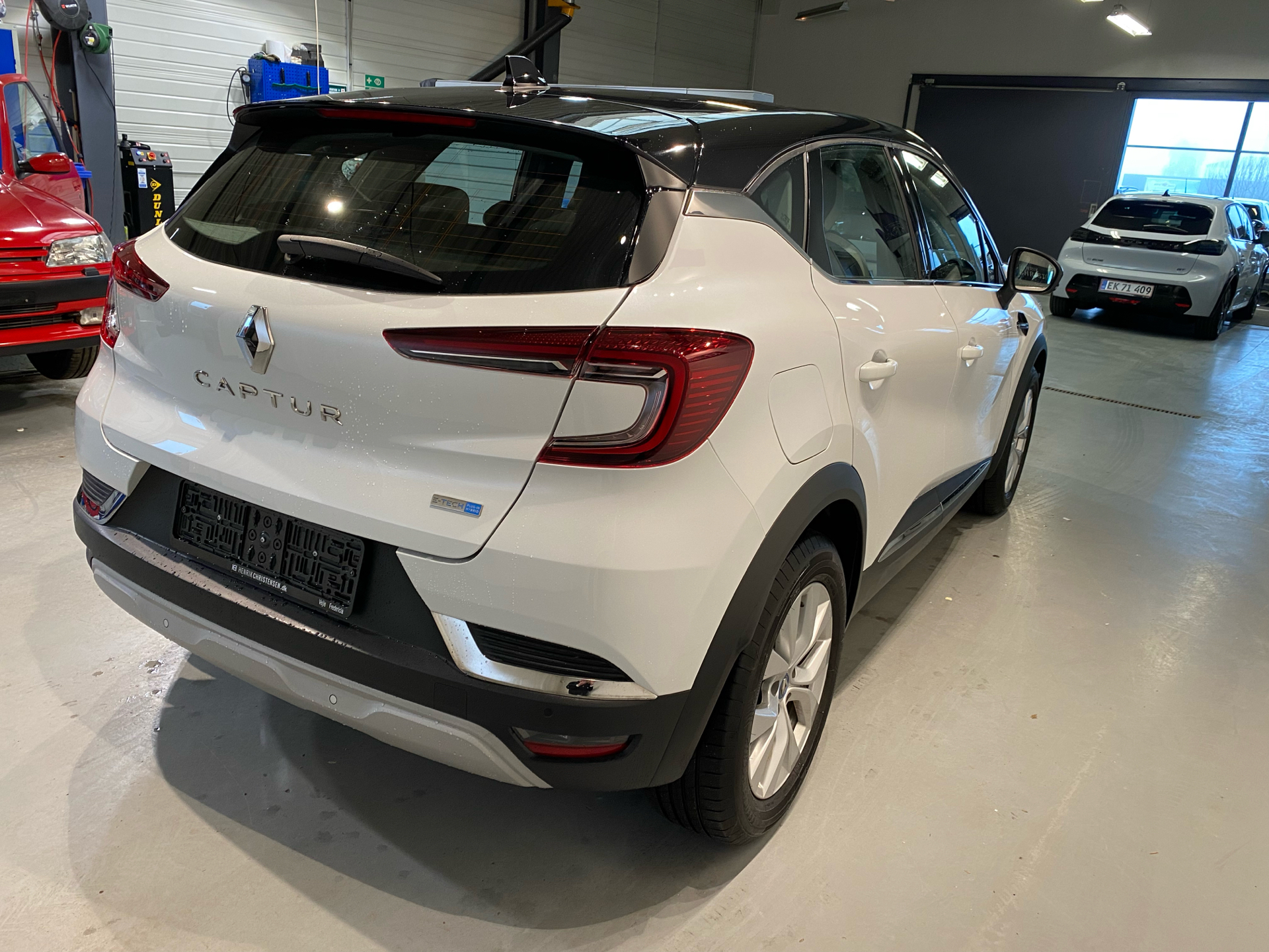 Billede af Renault Captur 1,6 E-TECH  Plugin-hybrid Intens 160HK 5d Aut.