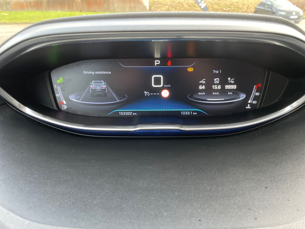 Billede af Peugeot 3008 1,2 PureTech Allure EAT8 130HK 5d 8g Aut.