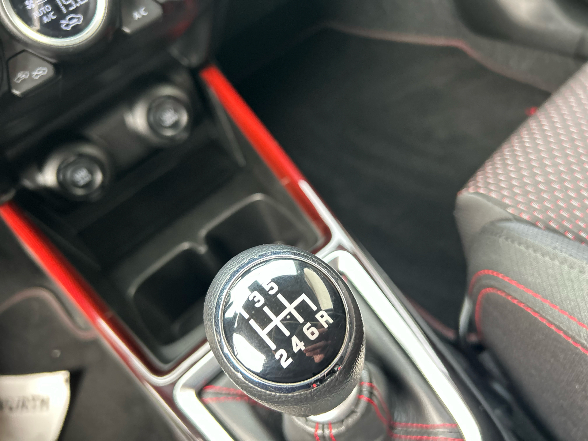 Billede af Suzuki Swift 1,4 Boosterjet Sport 140HK 5d 6g