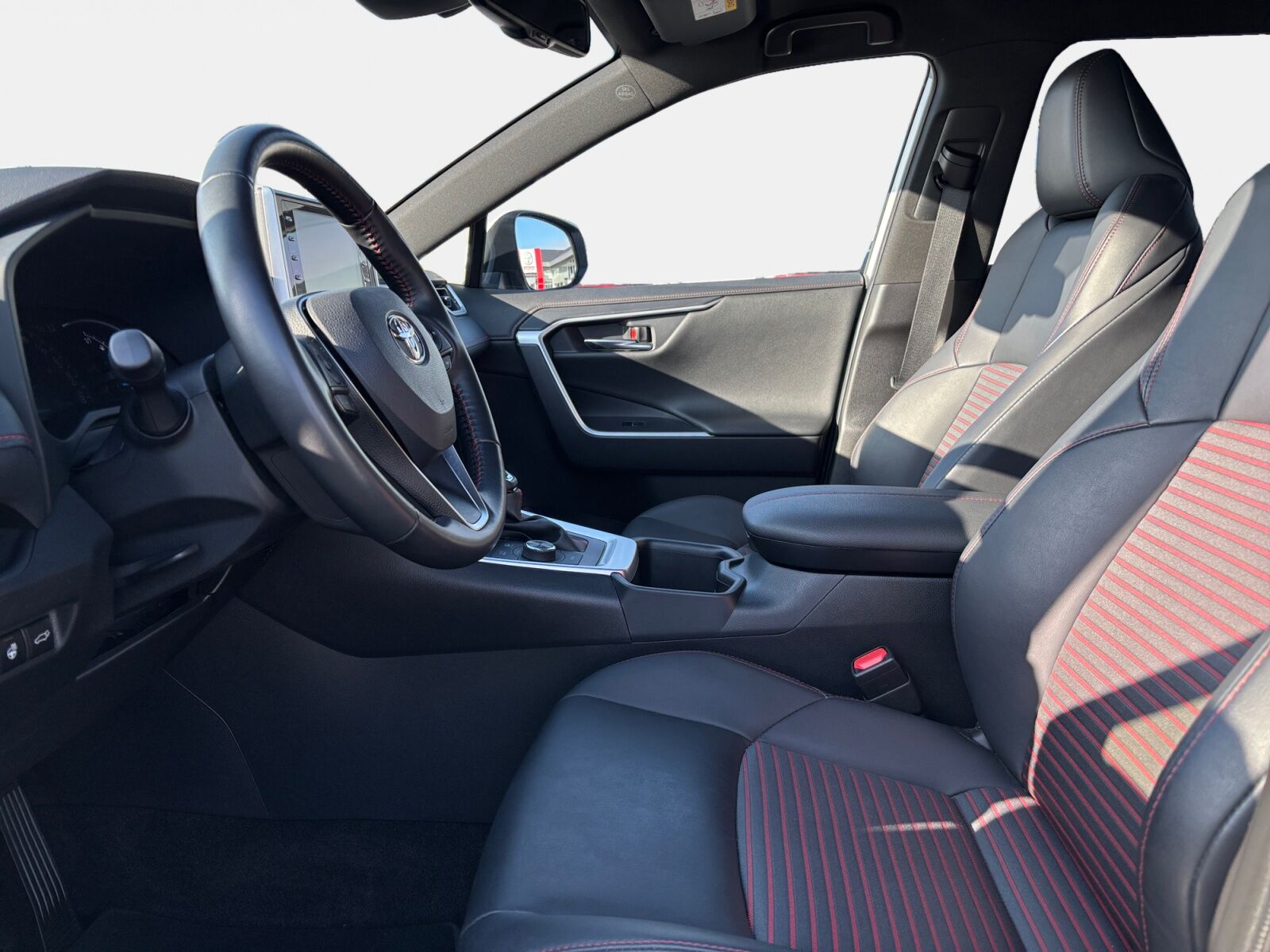 Billede af Toyota RAV4 Plug-in 2,5 Plugin-hybrid Active Comfort AWD 306HK 5d 6g Aut.