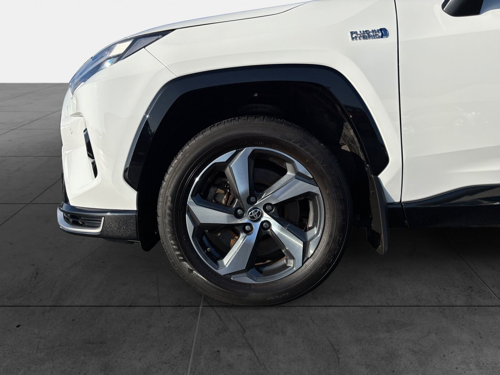 Billede af Toyota RAV4 Plug-in 2,5 Plugin-hybrid Active Comfort AWD 306HK 5d 6g Aut.