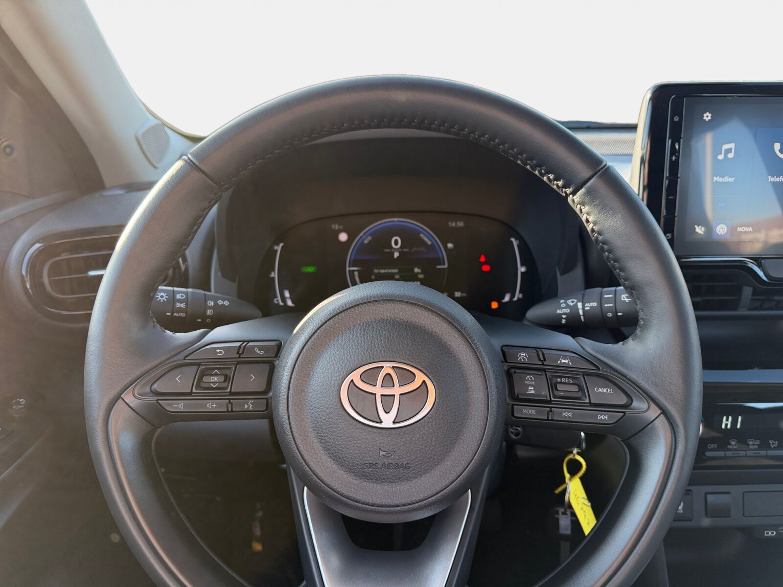 Billede af Toyota Yaris Cross 1,5 Hybrid Active 116HK 5d Trinl. Gear