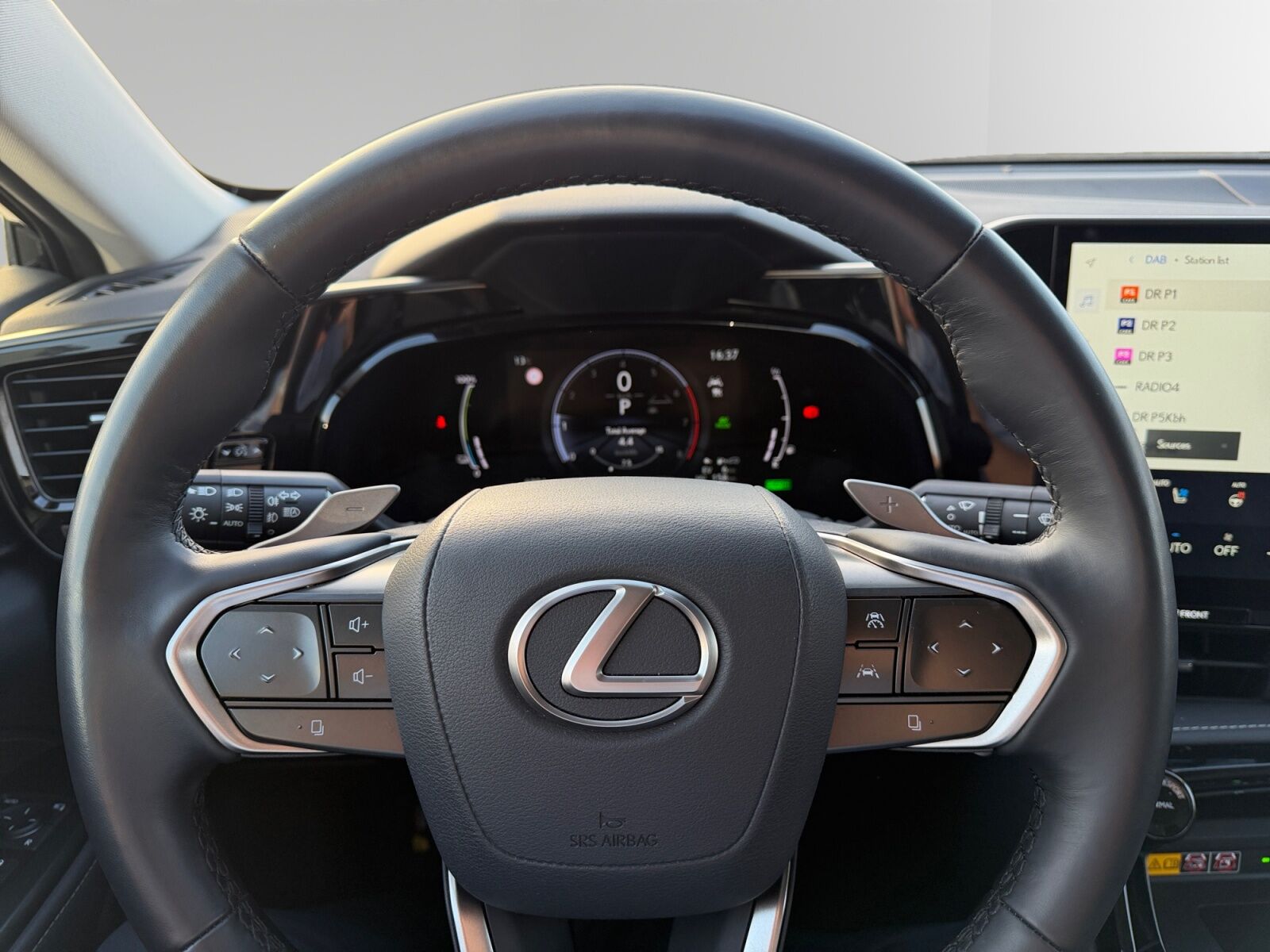 Billede af Lexus NX 450h+ 2,5 Plugin-hybrid Executive Teknik 4WD 309HK 5d Trinl. Gear