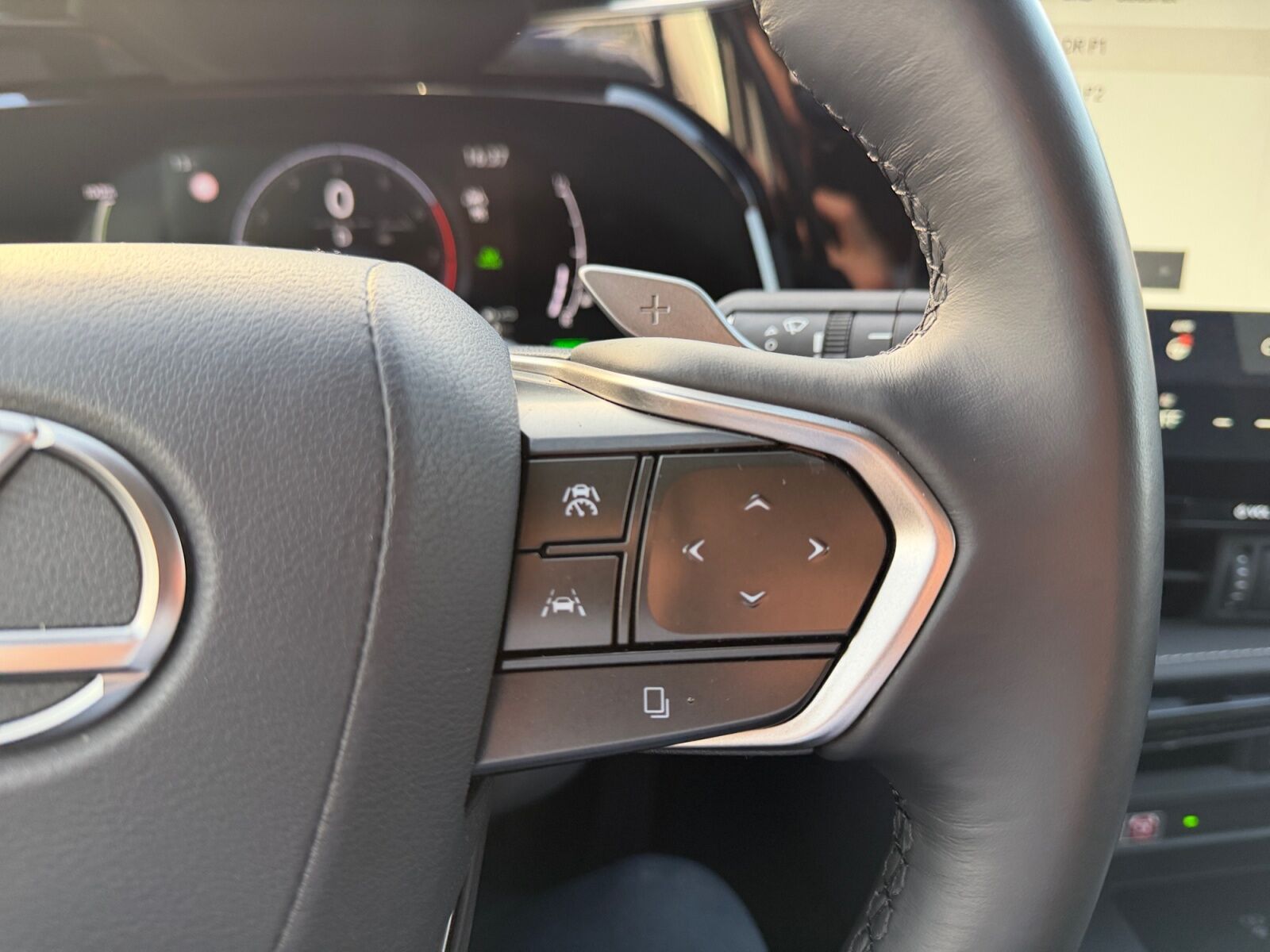 Billede af Lexus NX 450h+ 2,5 Plugin-hybrid Executive Teknik 4WD 309HK 5d Trinl. Gear