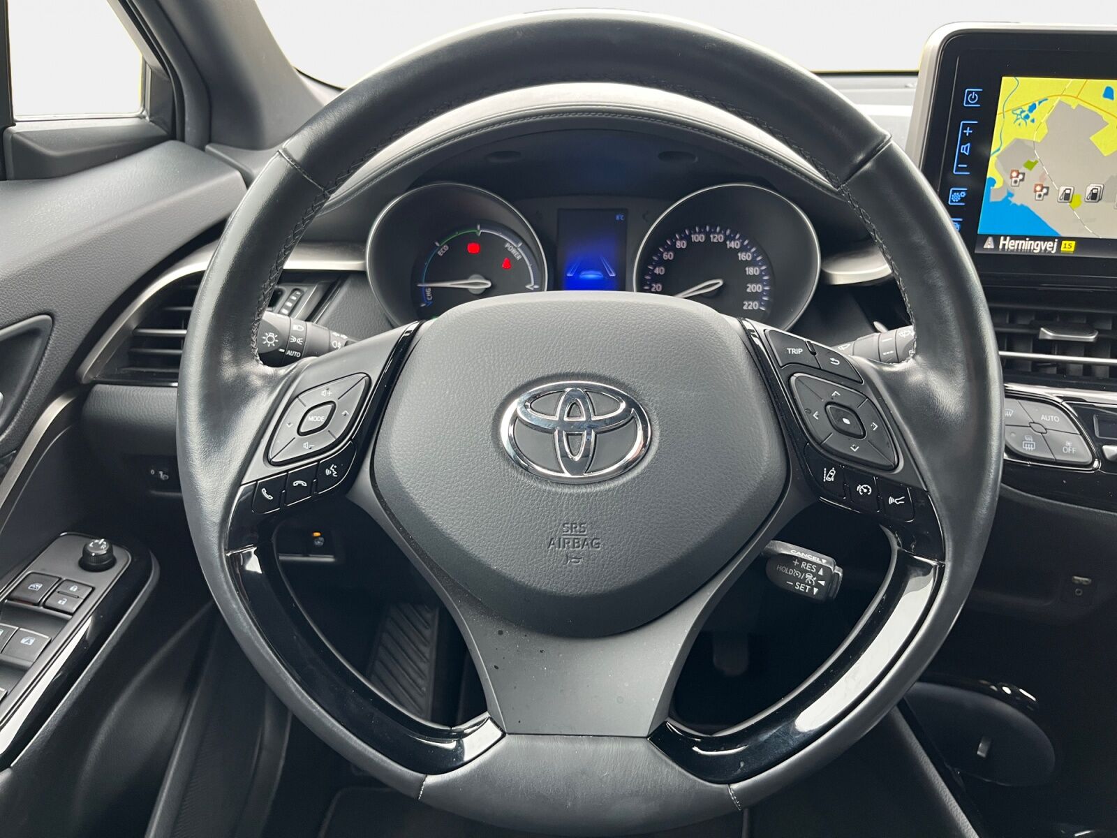 Billede af Toyota C-HR 1,8 Hybrid C-LUB Bi-tone Multidrive S 122HK 5d Aut.