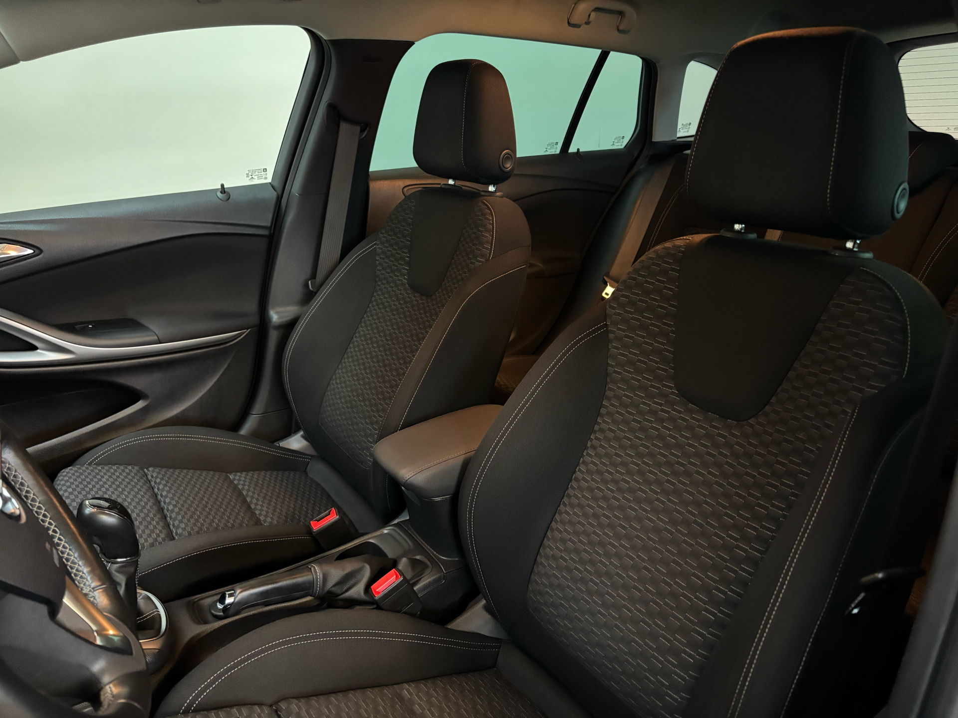 Billede af Opel Astra Sports Tourer 1,4 Turbo Enjoy Start/Stop 150HK Stc 6g