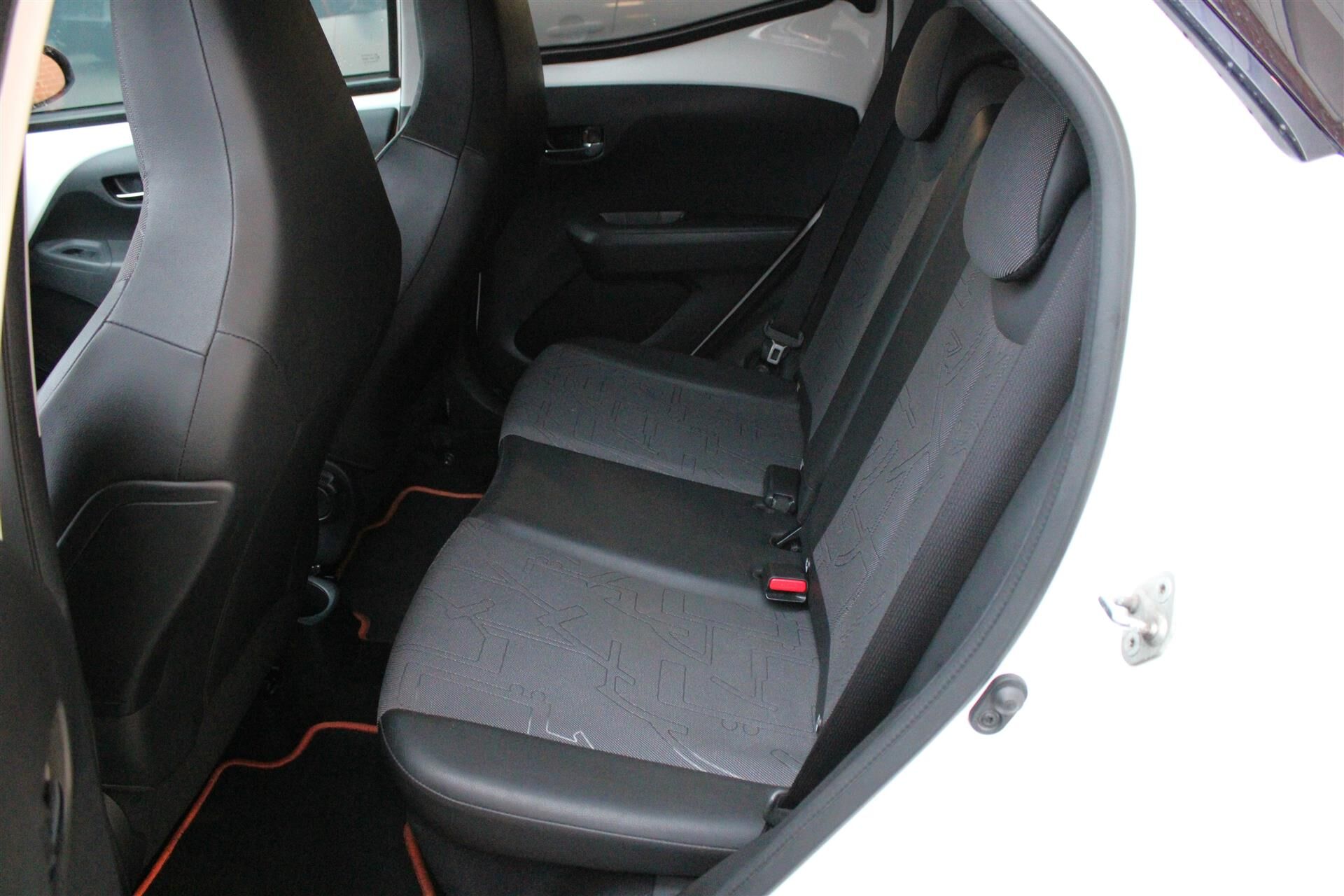 Billede af Toyota Aygo 1,0 VVT-I X-Style + DAB+ 72HK 5d