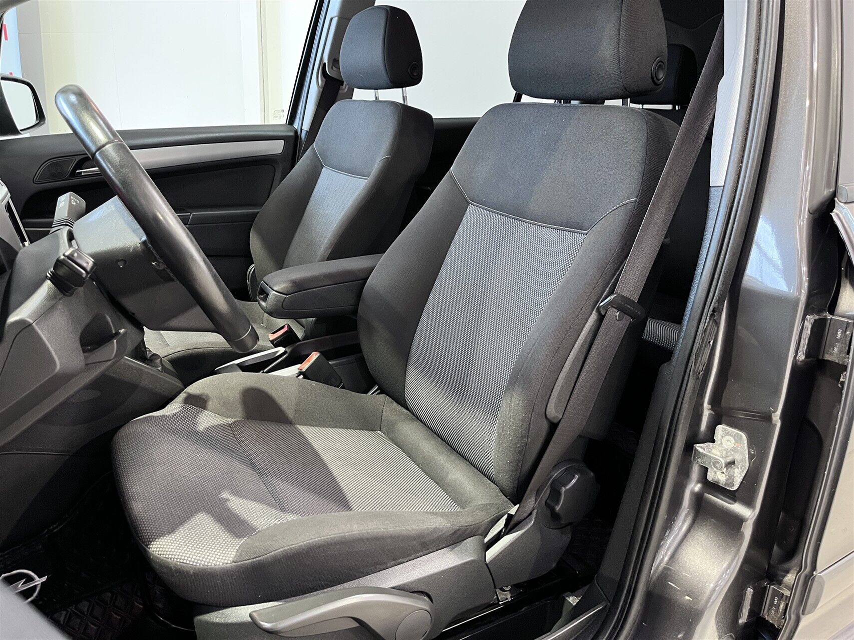 Billede af Opel Zafira 1,8 16V Limited 7 Prs 140HK Man. 