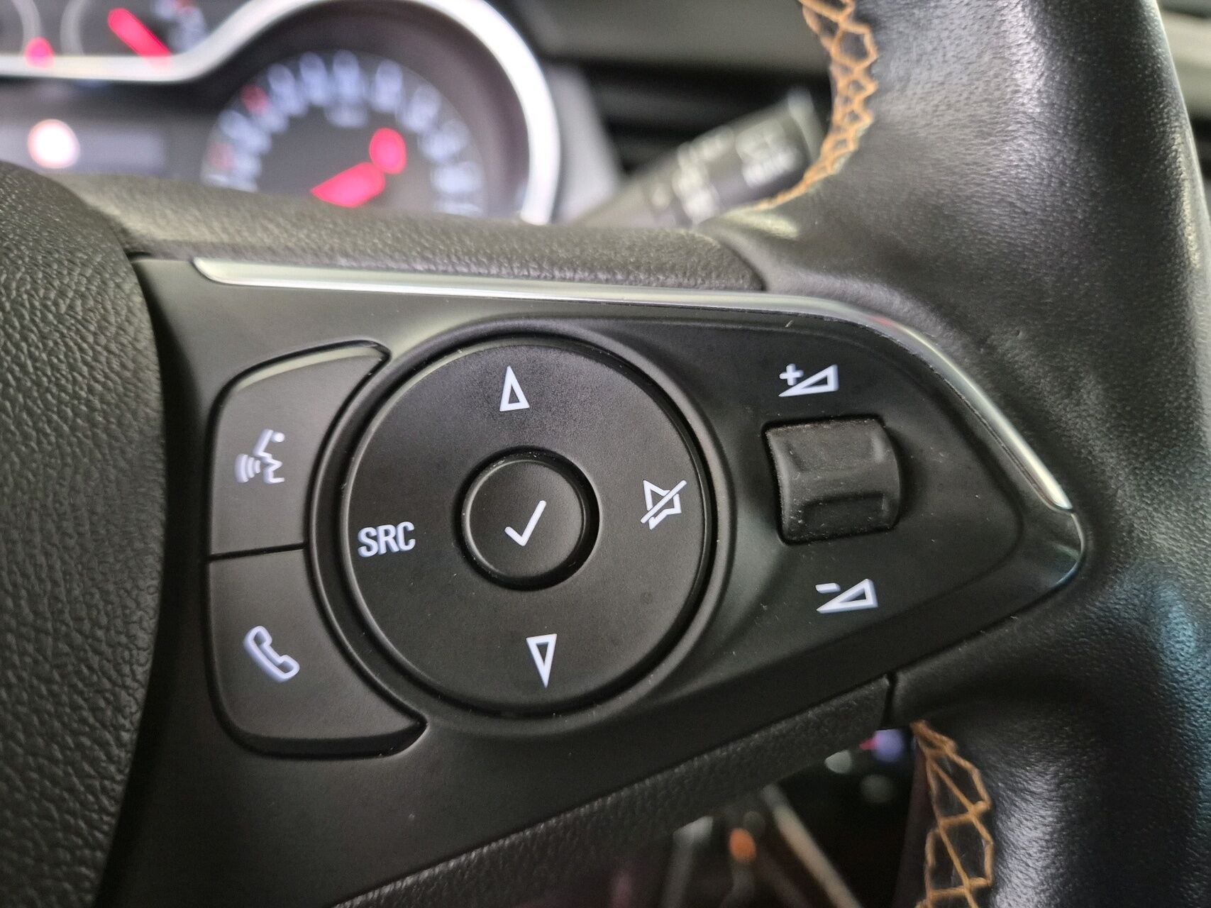 Billede af Opel Crossland X 1,2 Elegance 83HK 5d