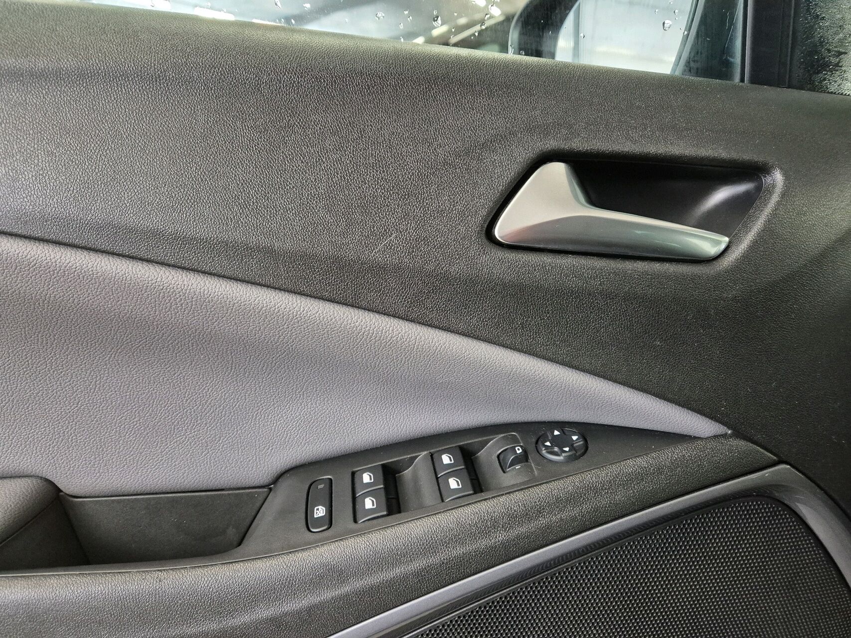 Billede af Opel Crossland X 1,2 Elegance 83HK 5d