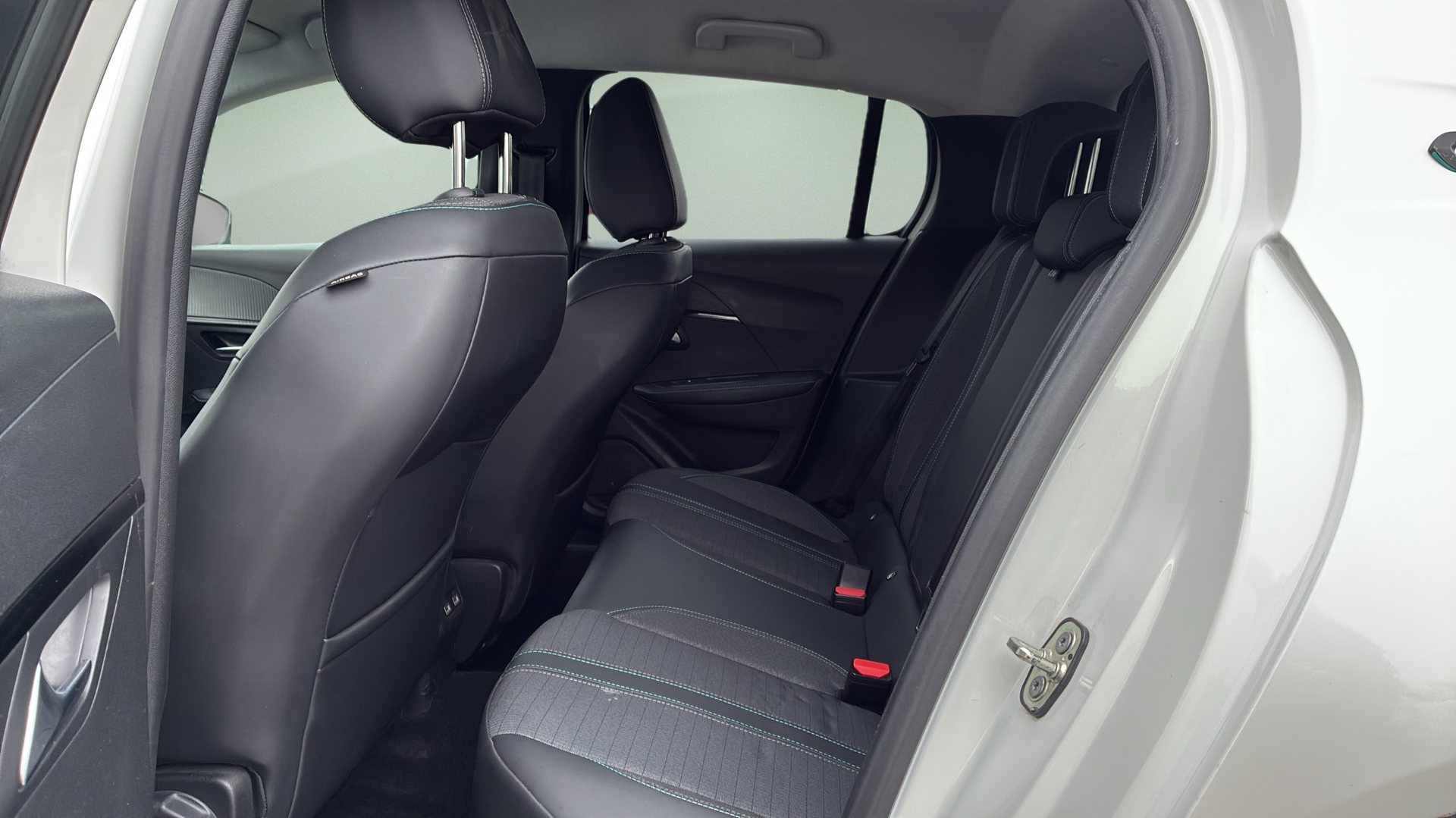 Billede af Peugeot e-208 EL Allure Pack 136HK 5d Aut.