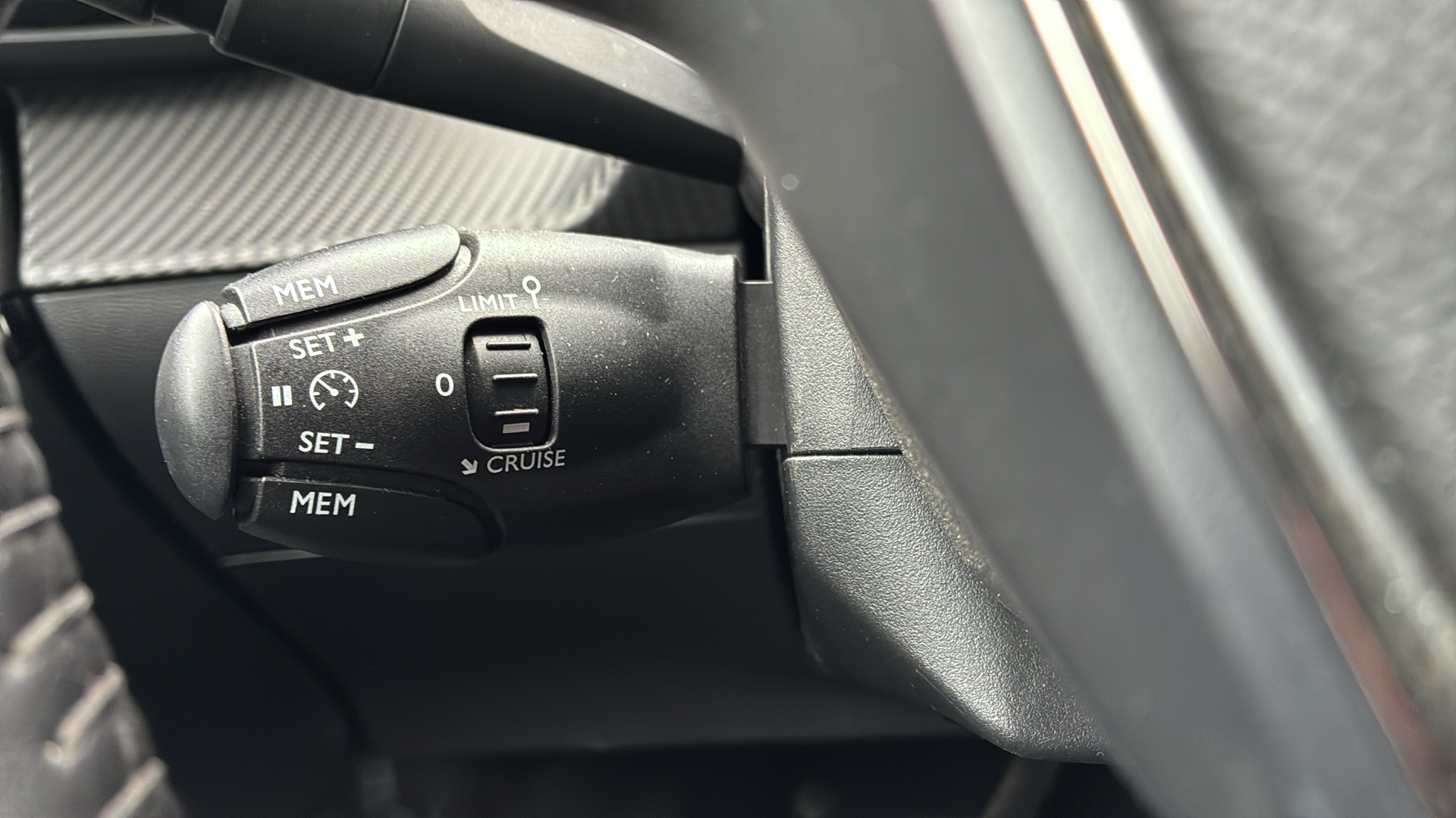 Billede af Peugeot e-208 EL Allure Pack 136HK 5d Aut.