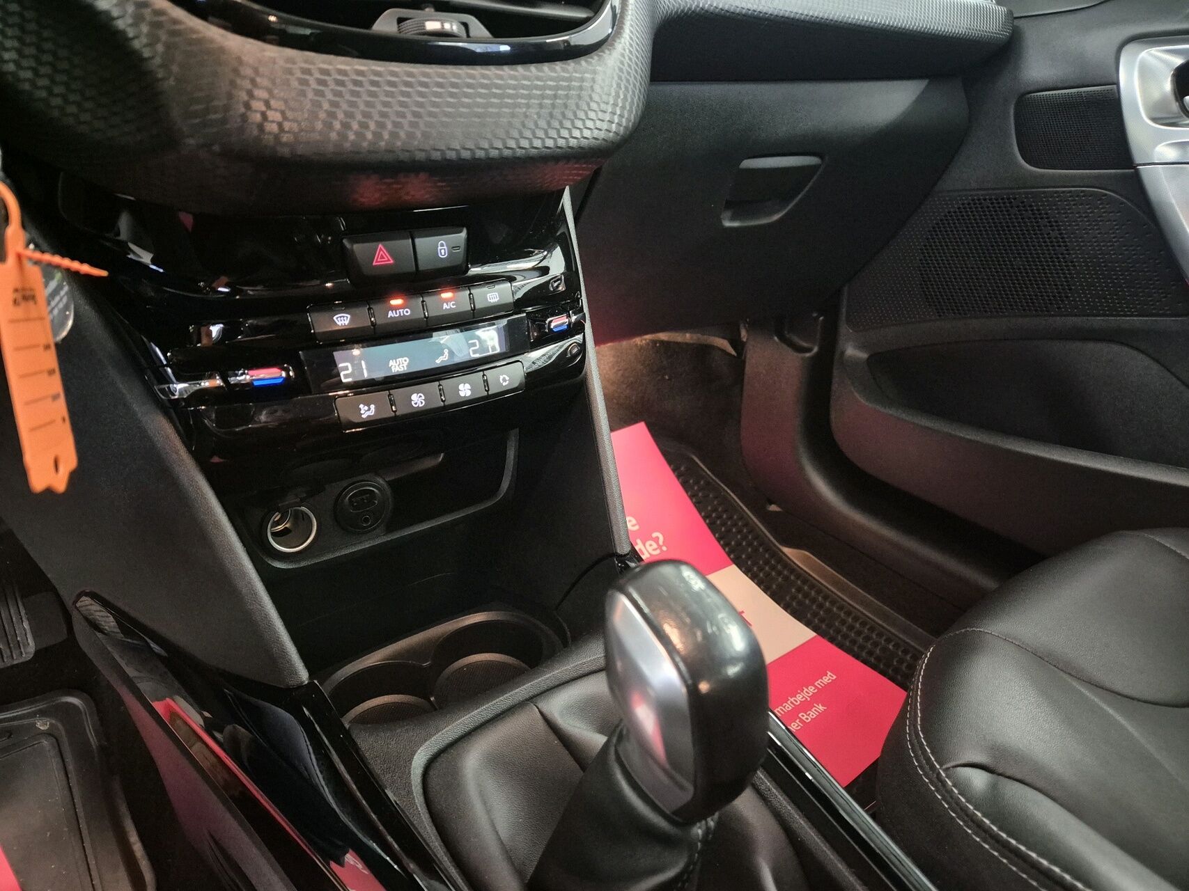 Billede af Peugeot 2008 1,2 VTi Active 82HK 5d