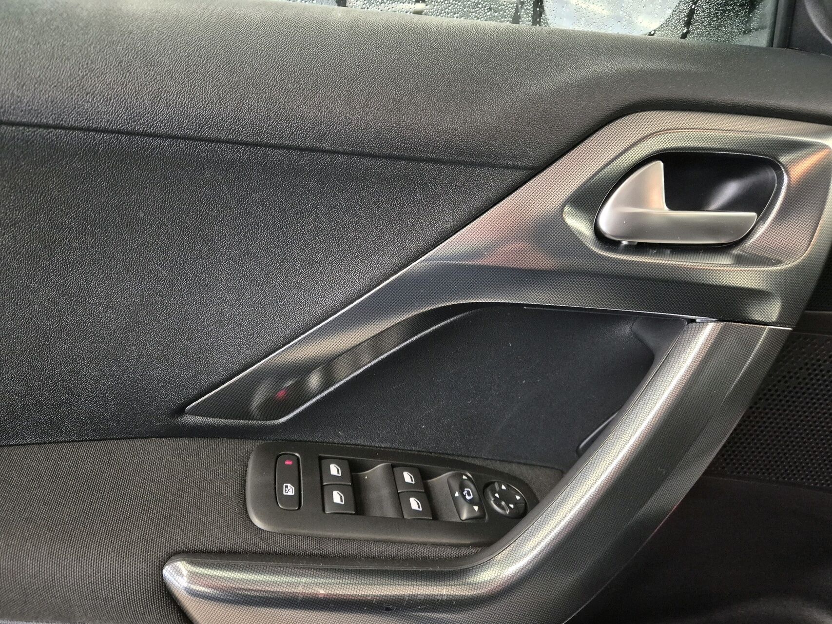 Billede af Peugeot 2008 1,2 VTi Active 82HK 5d