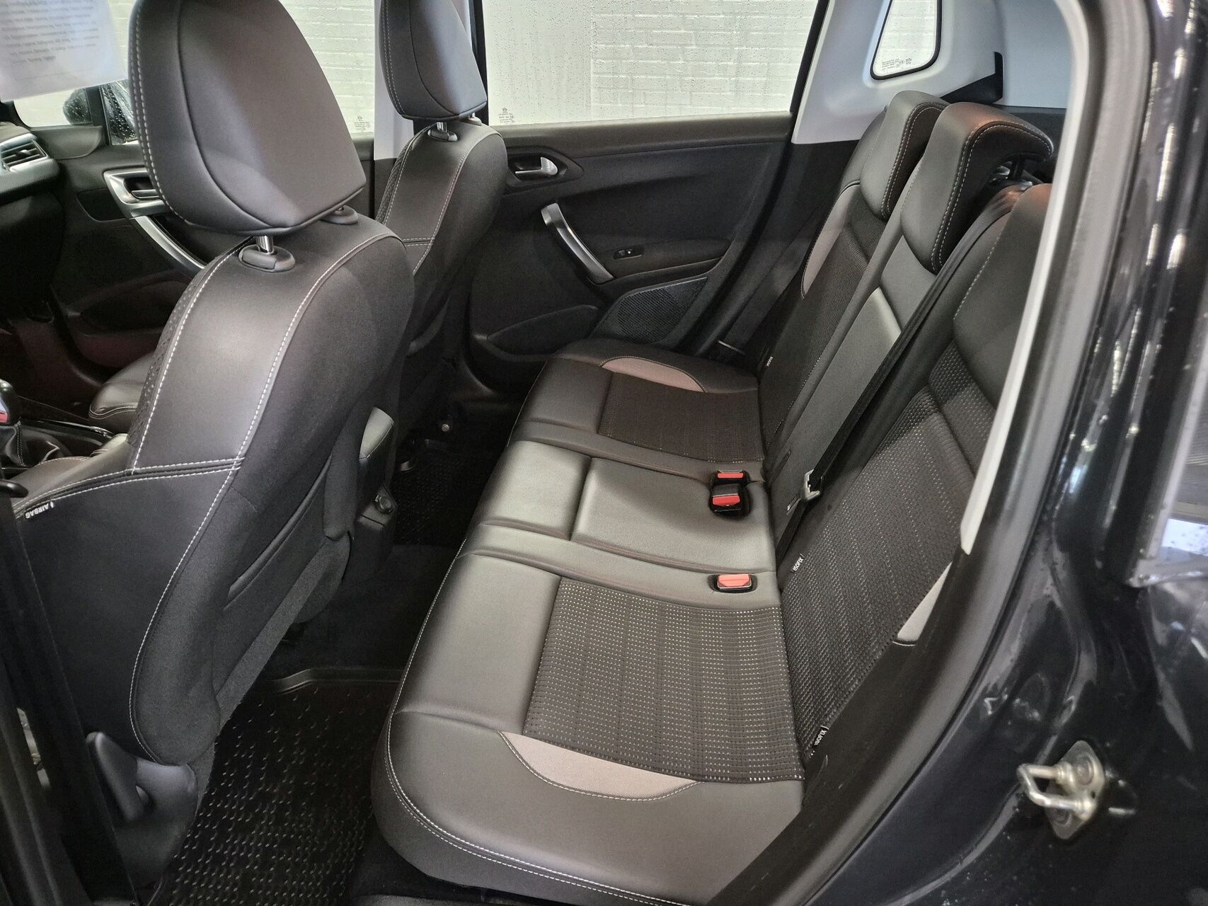 Billede af Peugeot 2008 1,2 VTi Active 82HK 5d