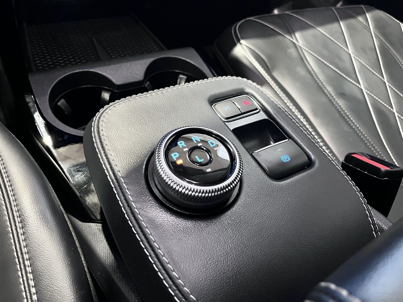 Billede af Ford Mustang Mach-E EL UR 294HK 5d Aut.