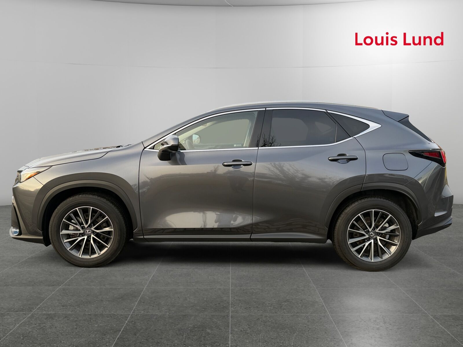 Billede af Lexus NX 450h+ 2,5 Plugin-hybrid Business Plus 4WD 309HK 5d Trinl. Gear