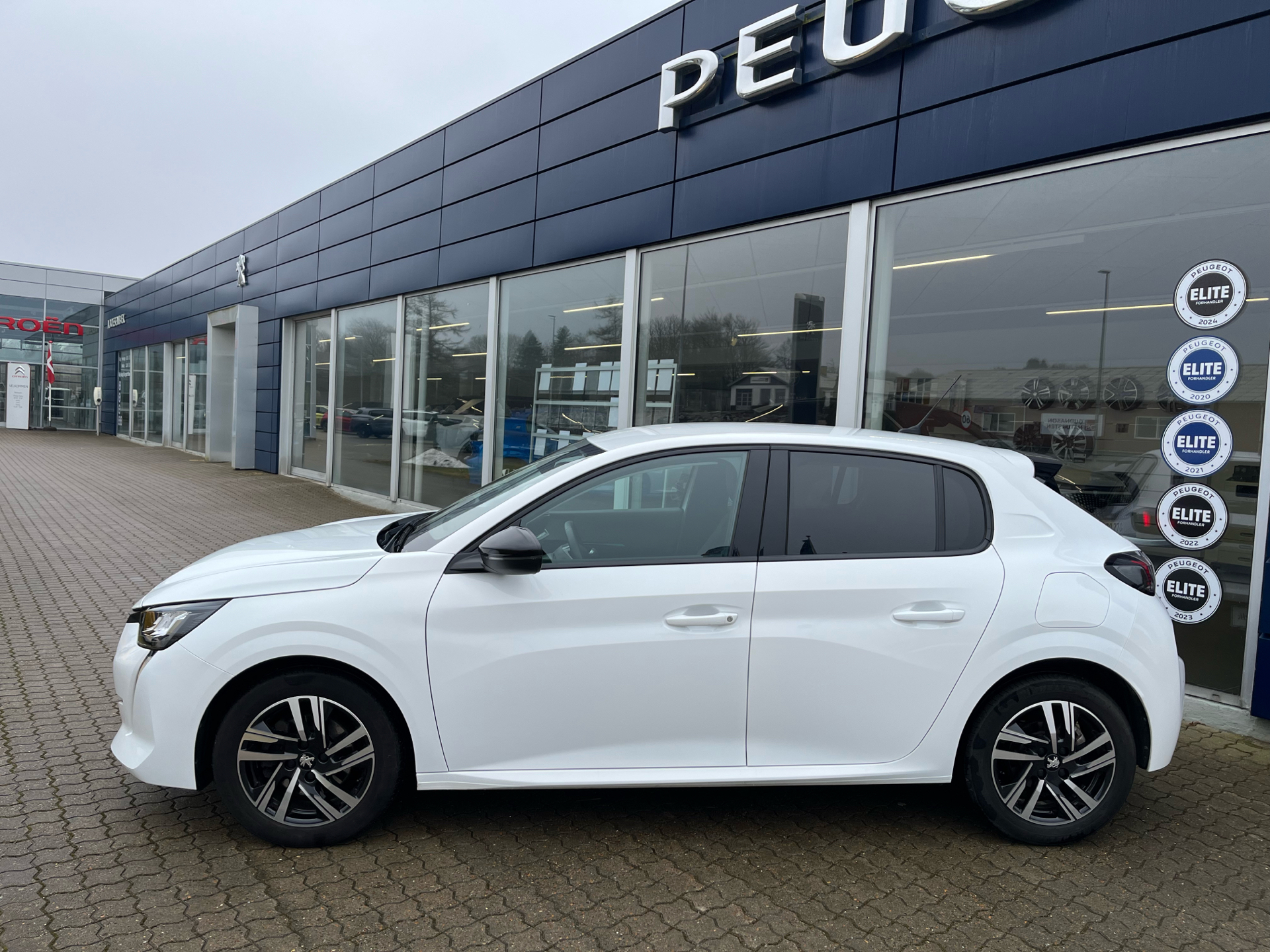 Billede af Peugeot 208 1,2 PureTech Allure 100HK 5d 6g
