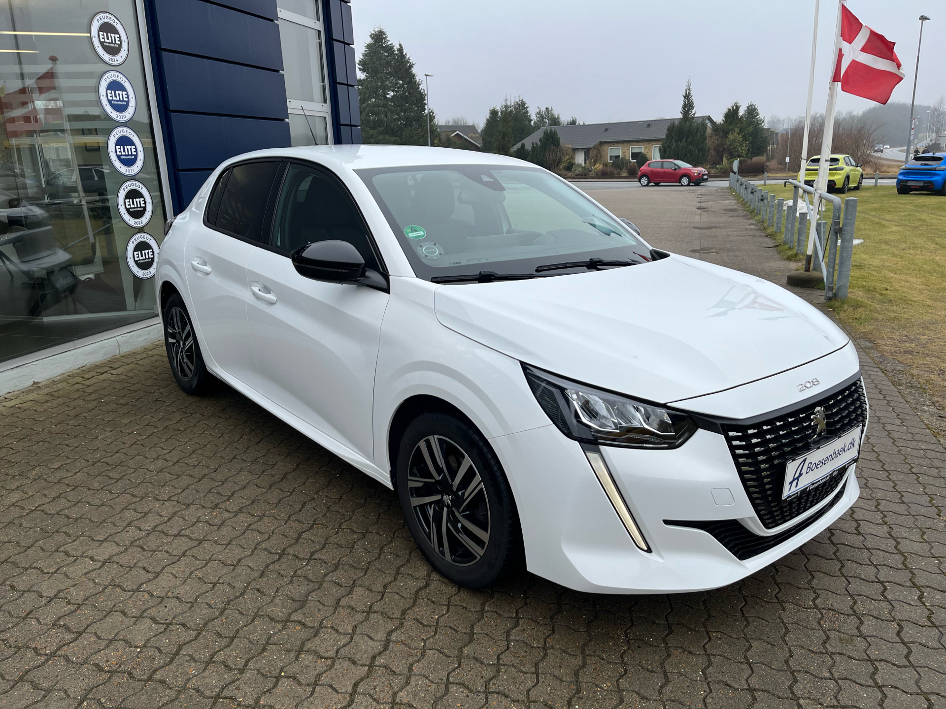 Billede af Peugeot 208 1,2 PureTech Allure 100HK 5d 6g