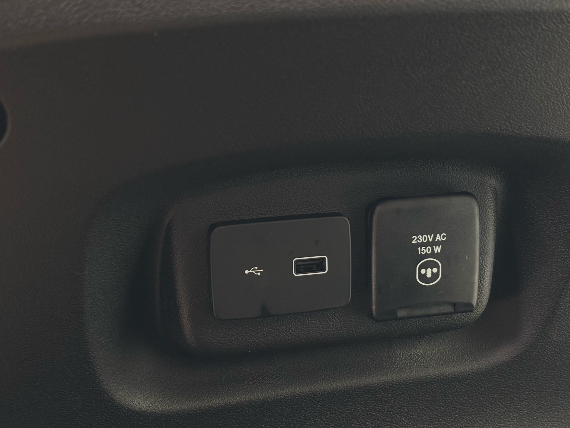 Billede af Fiat Ducato 35M L2H2 2,2 Multijet Pro 180HK Van 8g Aut.