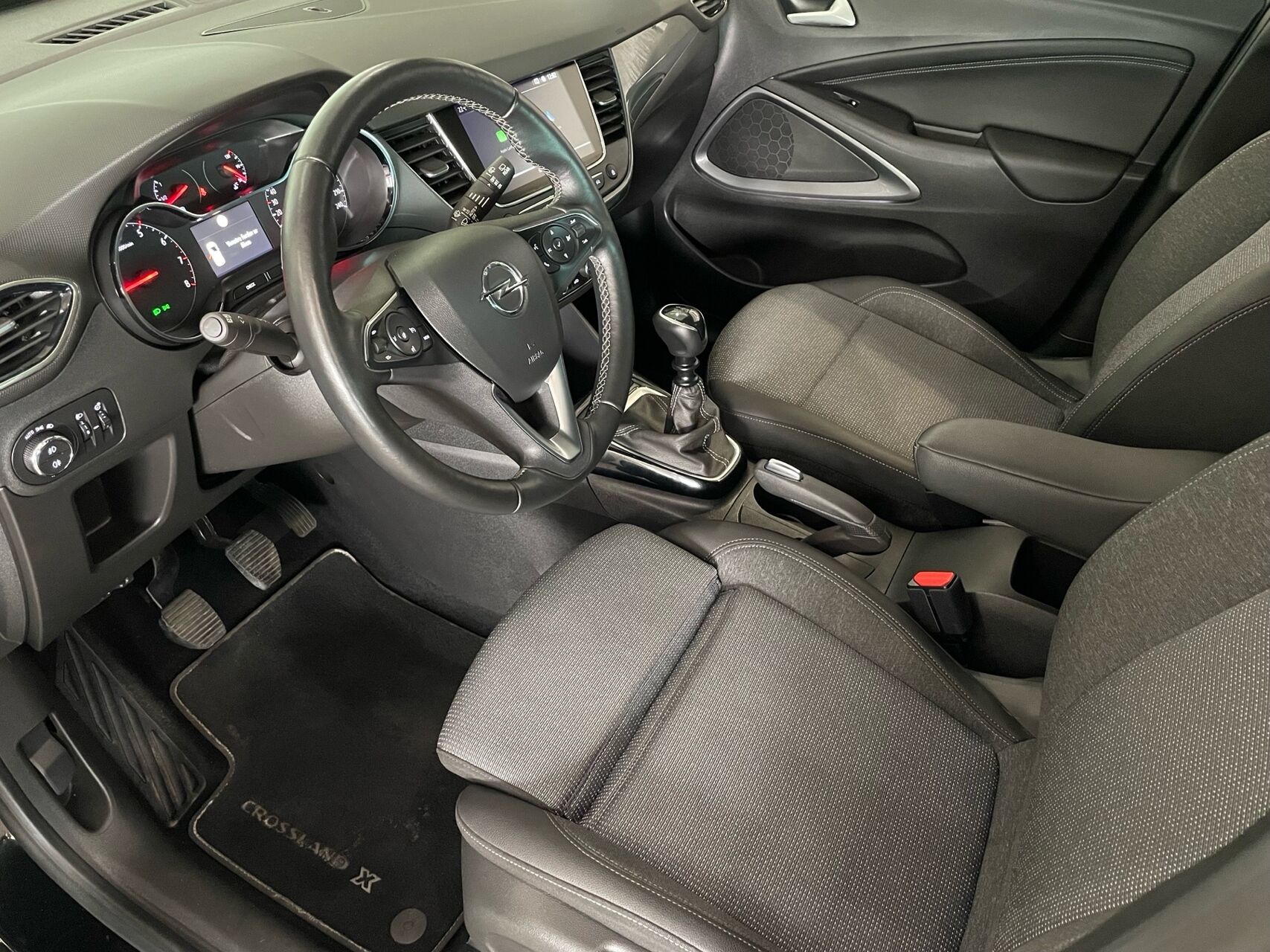 Billede af Opel Crossland 1,2 PureTech Sport 110HK 5d 6g