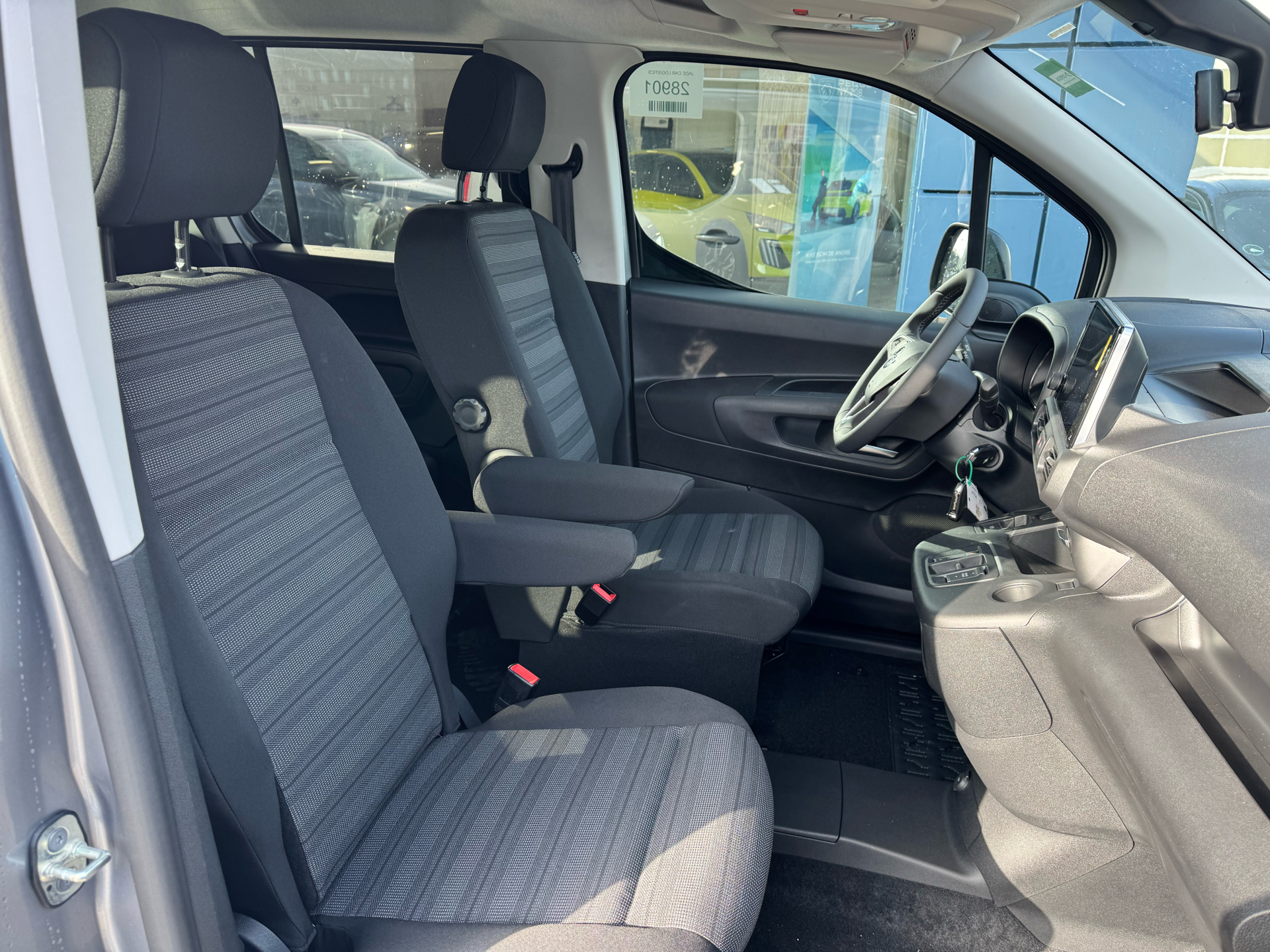 Billede af Opel Combo-e Life L1 EL Ultimate 136HK Aut.