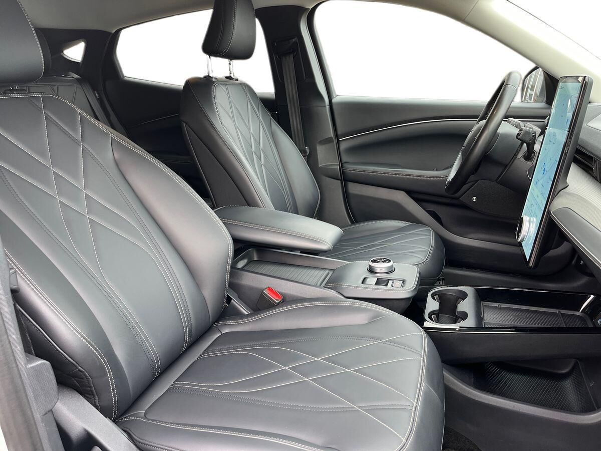 Billede af Ford Mustang Mach-E EL UR 294HK 5d Aut.