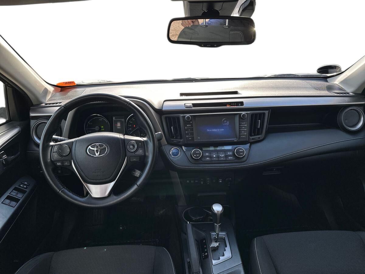 Billede af Toyota RAV4 2,5 Hybrid H3 Safety Sense 4x2 197HK 5d 6g Aut.