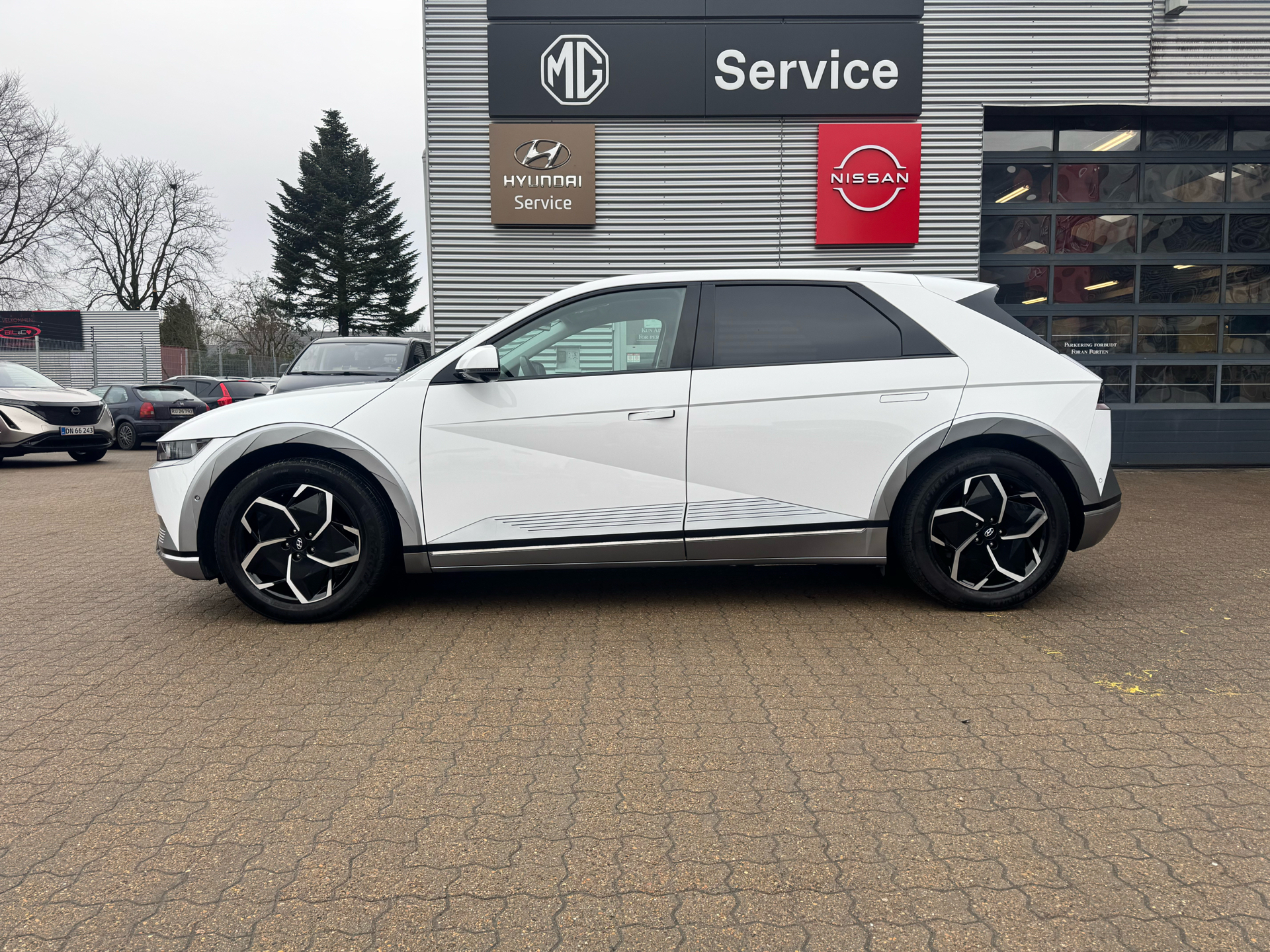 Billede af Hyundai Ioniq 5 Electric 72,6 kWh Ultimate 4WD 306HK 5d Aut.