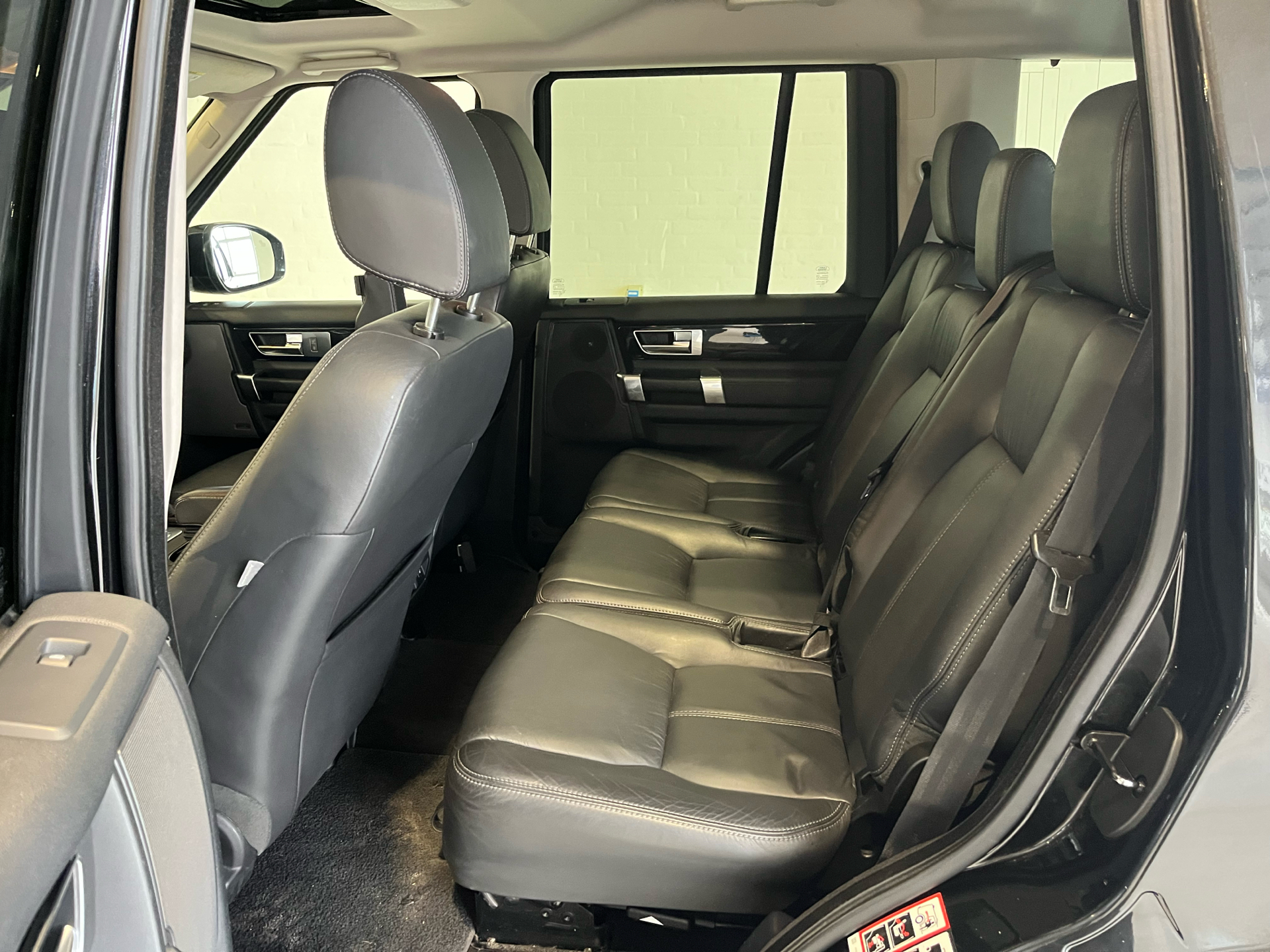 Billede af Land Rover Discovery 3,0 SD V6 HSE 4x4 256HK 5d 8g Aut.