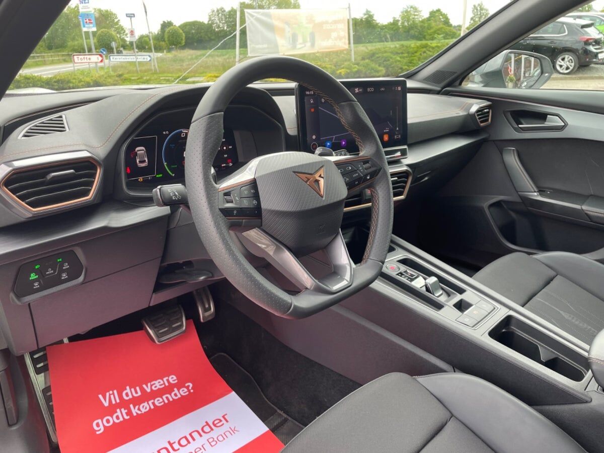 Billede af Cupra Formentor 1,4 TSI  Plugin-hybrid VZ DSG 245HK 5d 6g Aut.